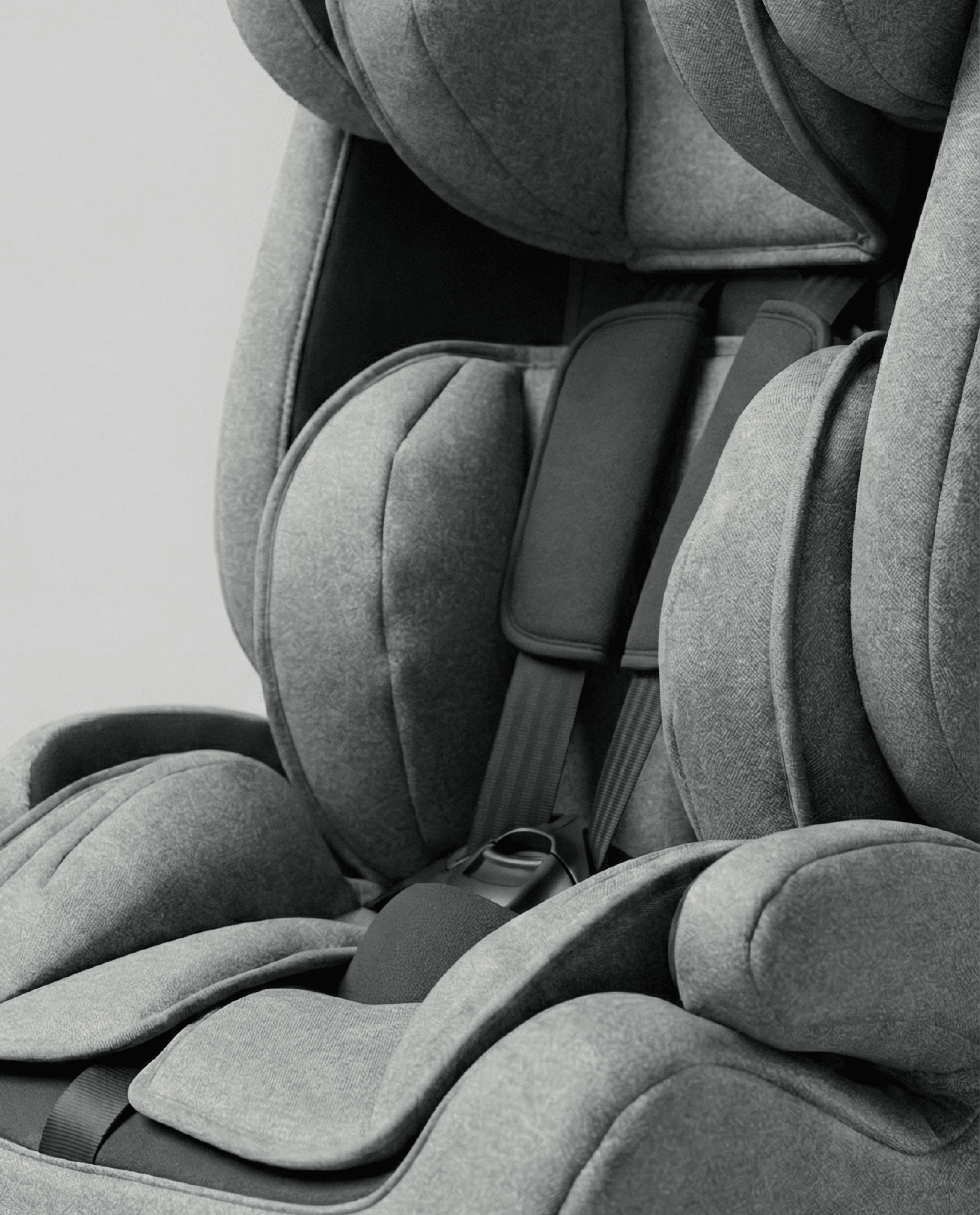 Babies and more Maxima Toddler Car Seat 9-36kg-Black/Grey