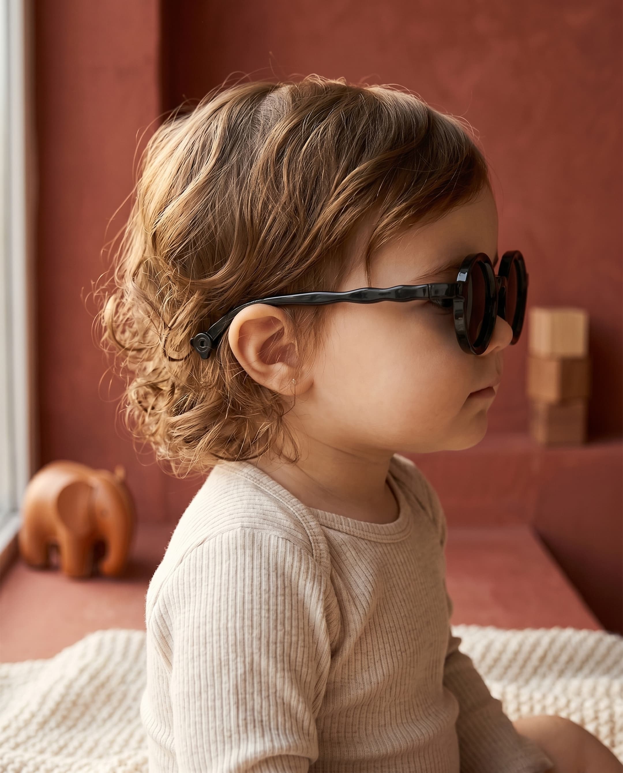 Product view https://mage-cdn.babiesandmore.com/catalog/product/b/m/bma-23028-c10_2.jpg1