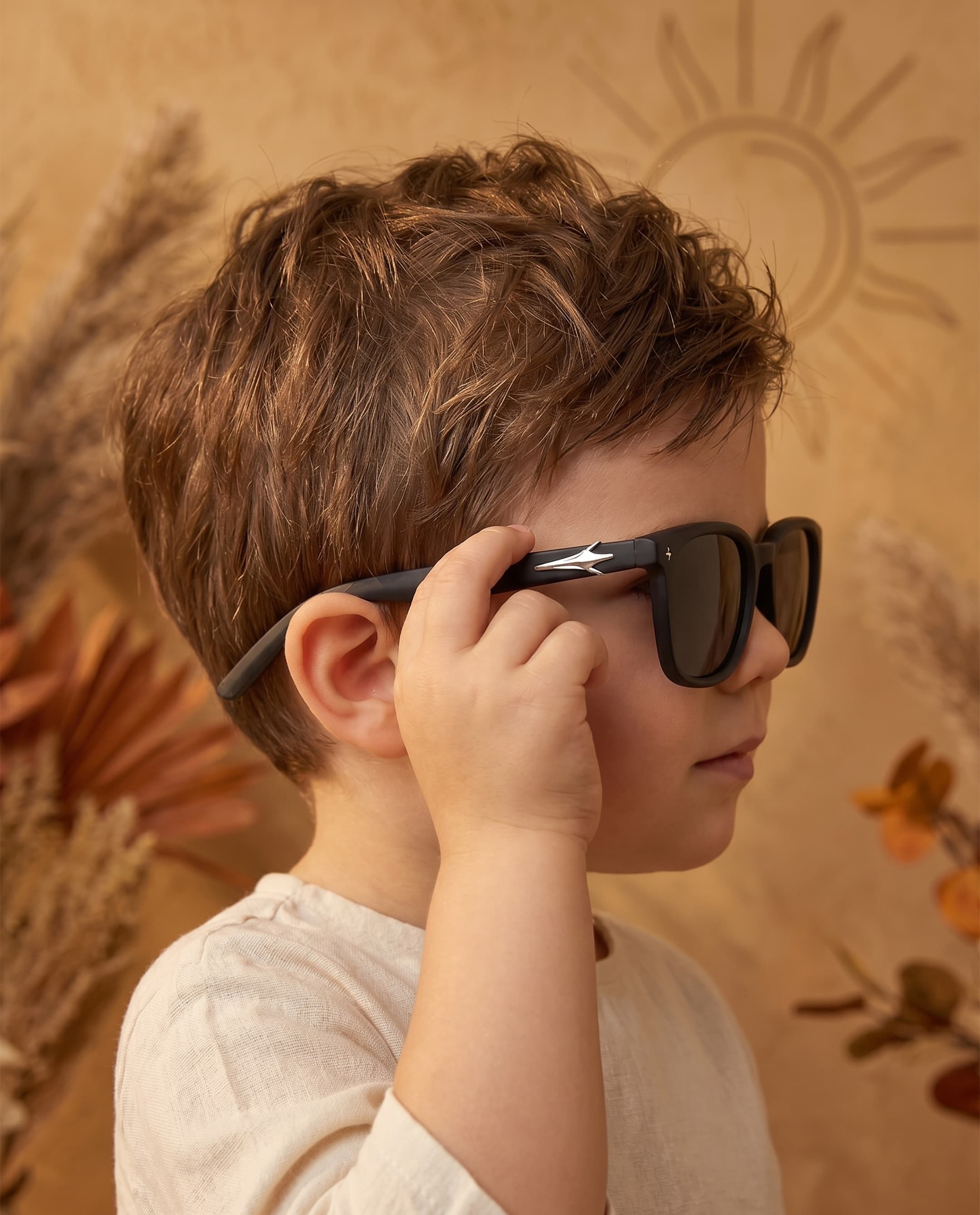 Product view https://mage-cdn.babiesandmore.com/catalog/product/b/m/bma-23046-c14_2.jpg1