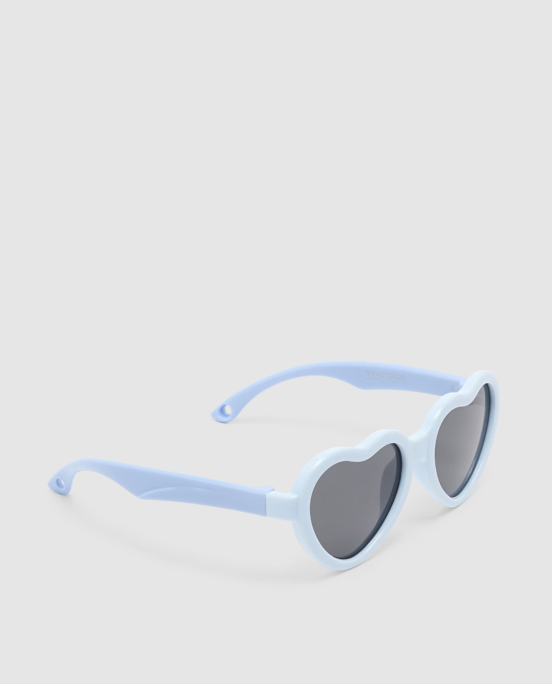 Product view https://mage-cdn.babiesandmore.com/catalog/product/b/m/bma-23070-c2_4.jpg1
