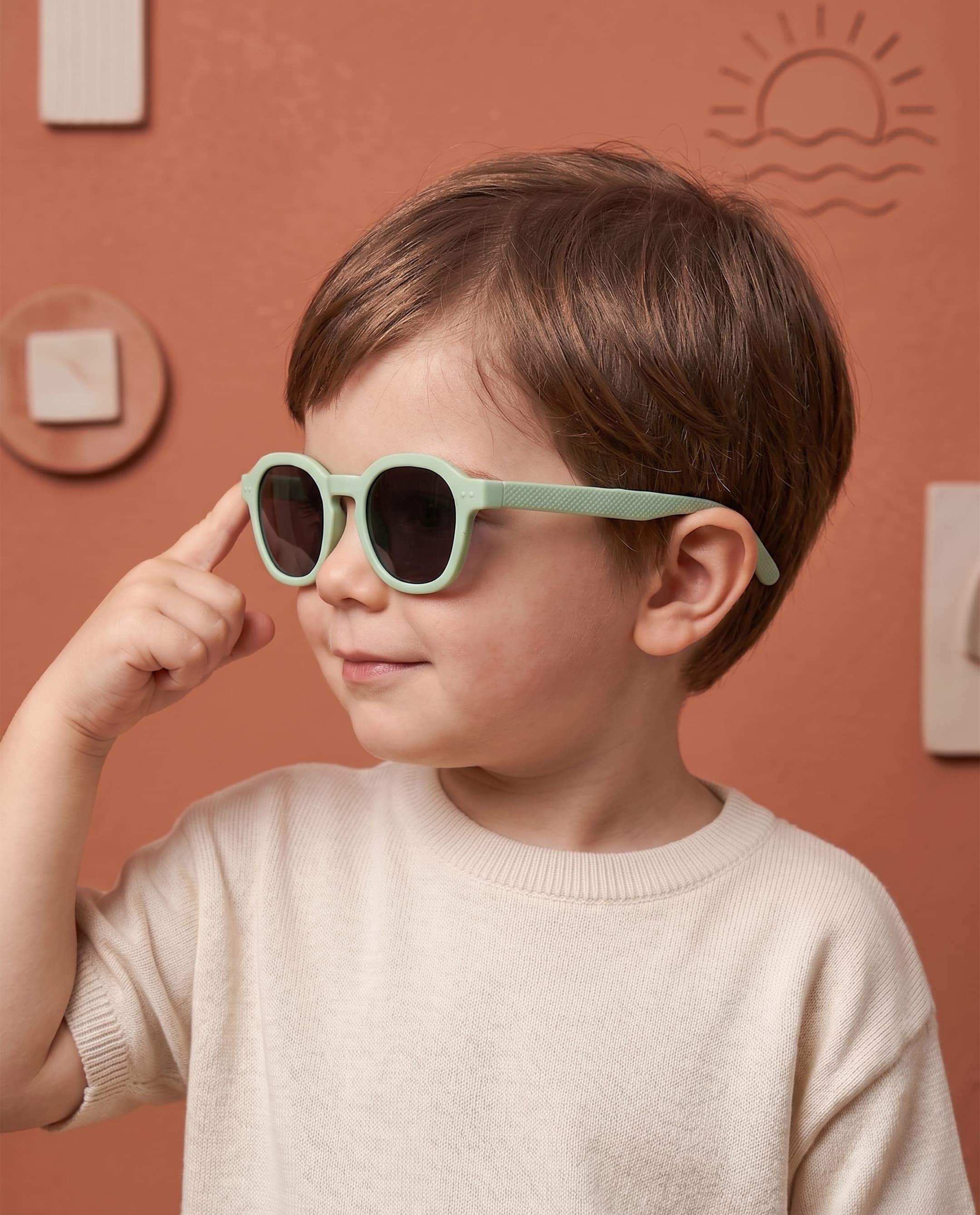 Product view https://mage-cdn.babiesandmore.com/catalog/product/b/m/bma-23073-c7_2.jpg1