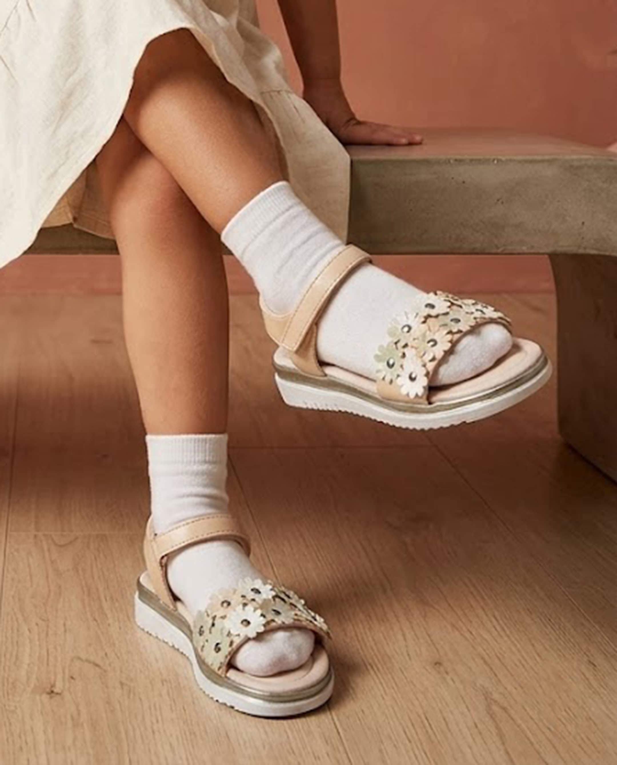 Sandal with 3D Flower Detail - Beige - 33 thumbnail 6