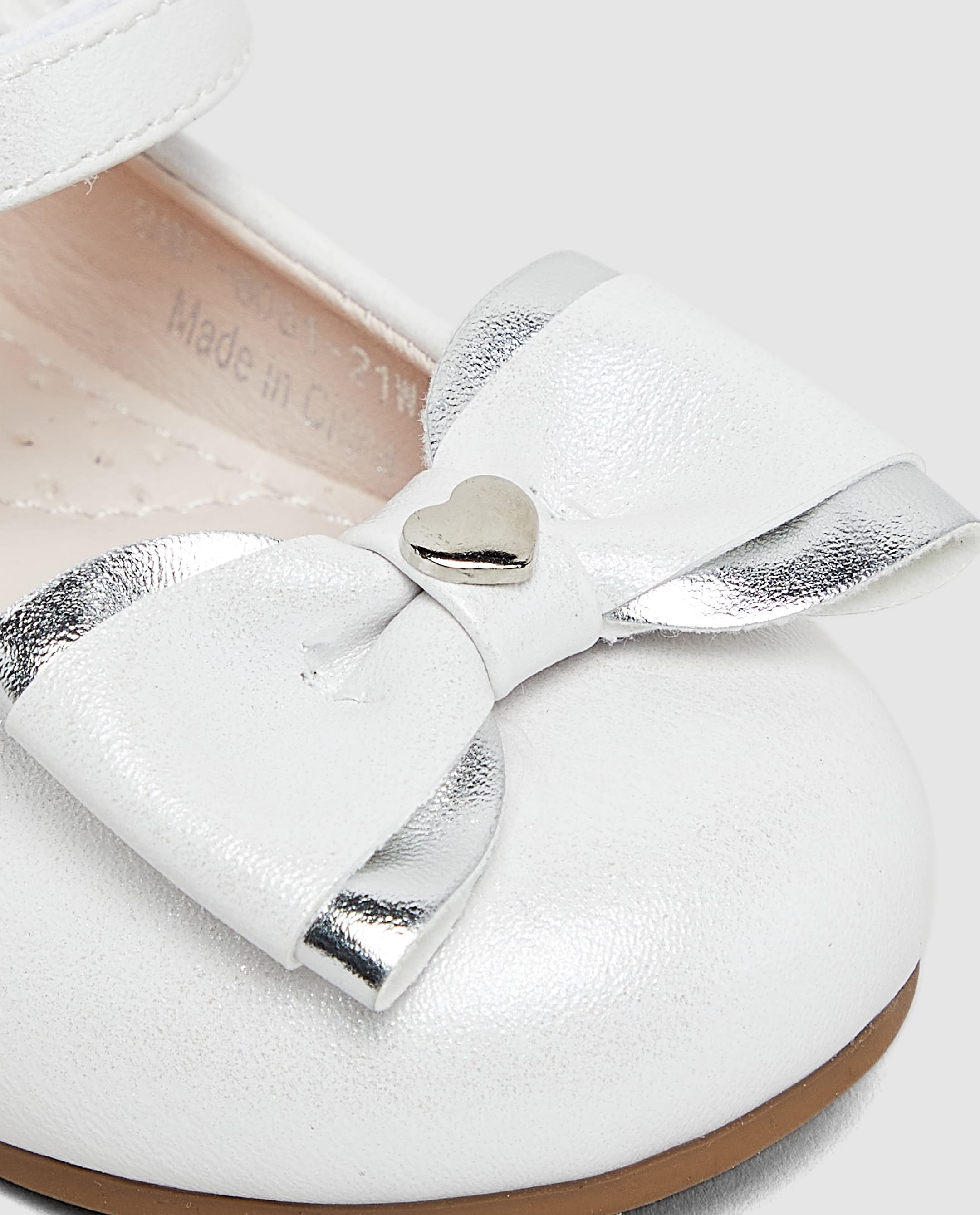 White Mary Jane Front Bow Detail - 25 thumbnail 5