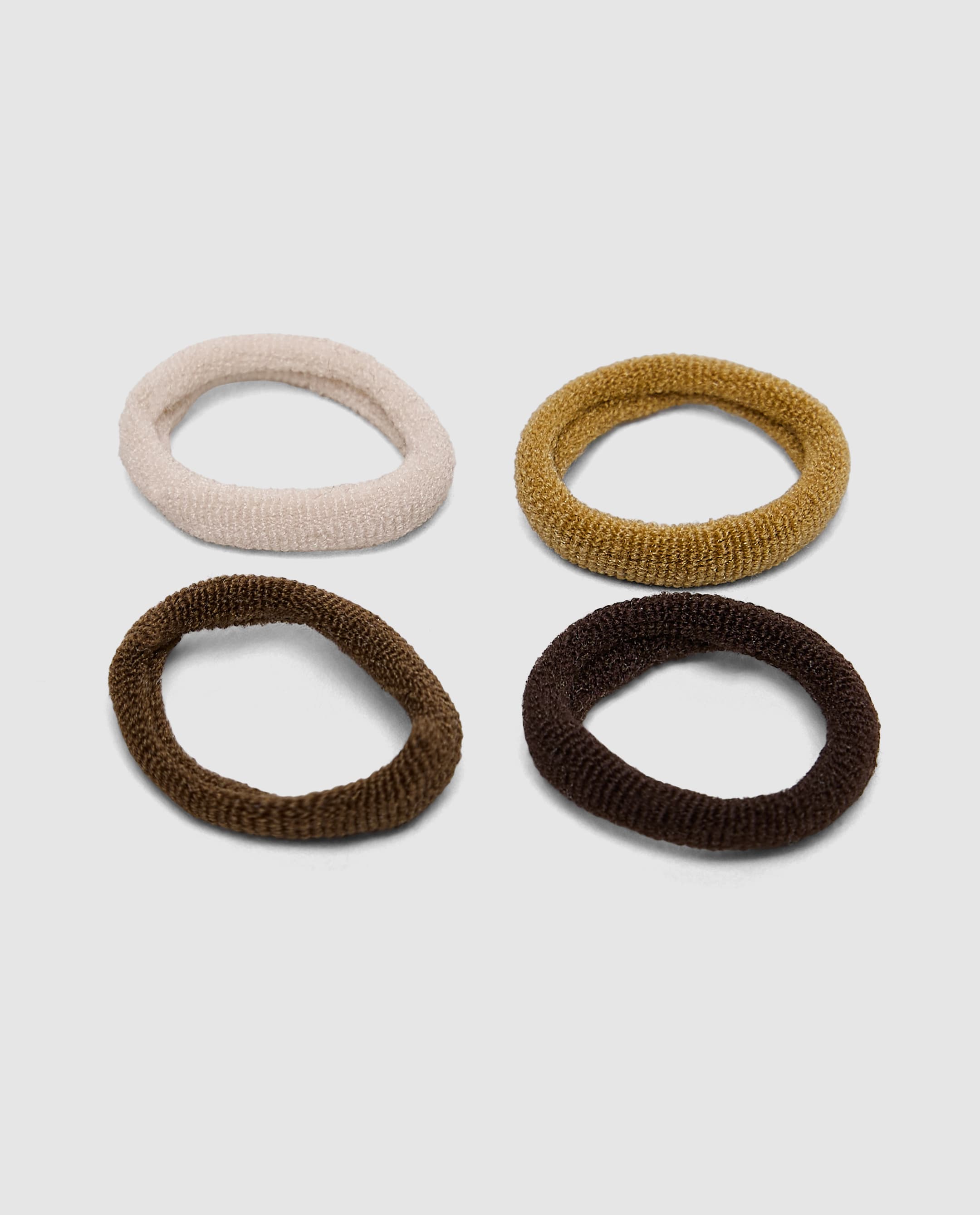Product view https://mage-cdn.babiesandmore.com/catalog/product/b/t/bts-023_4.jpg1