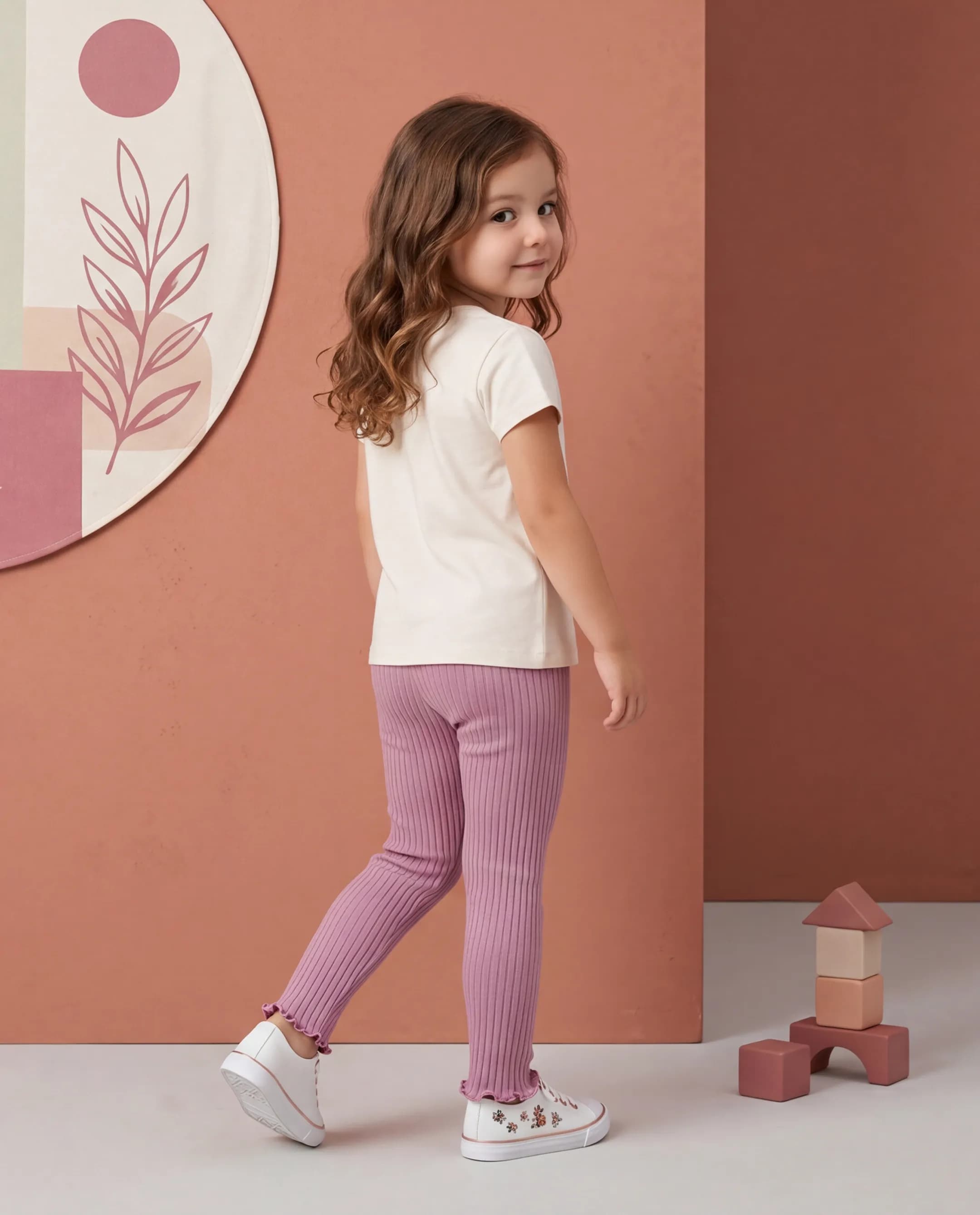 Ribbed Leggings with Elastic Waist