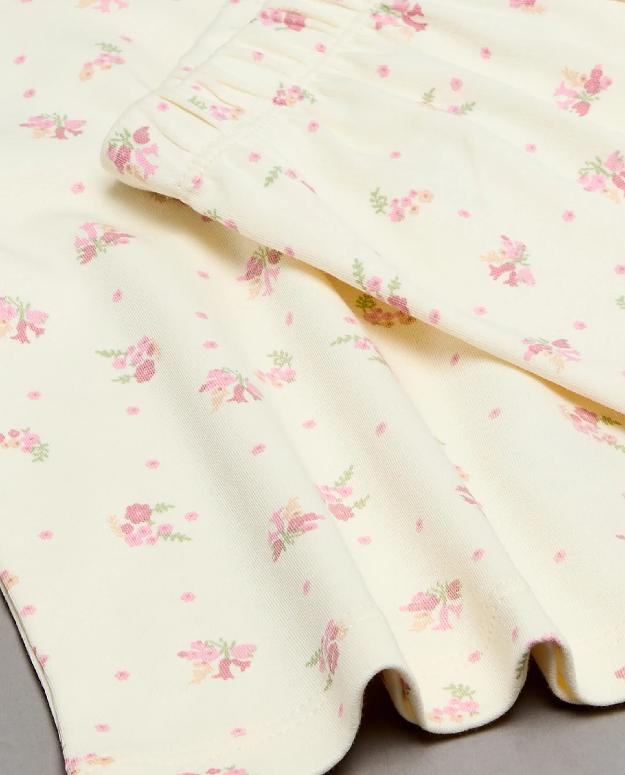 Printed Long Sleeves Pyjama Set