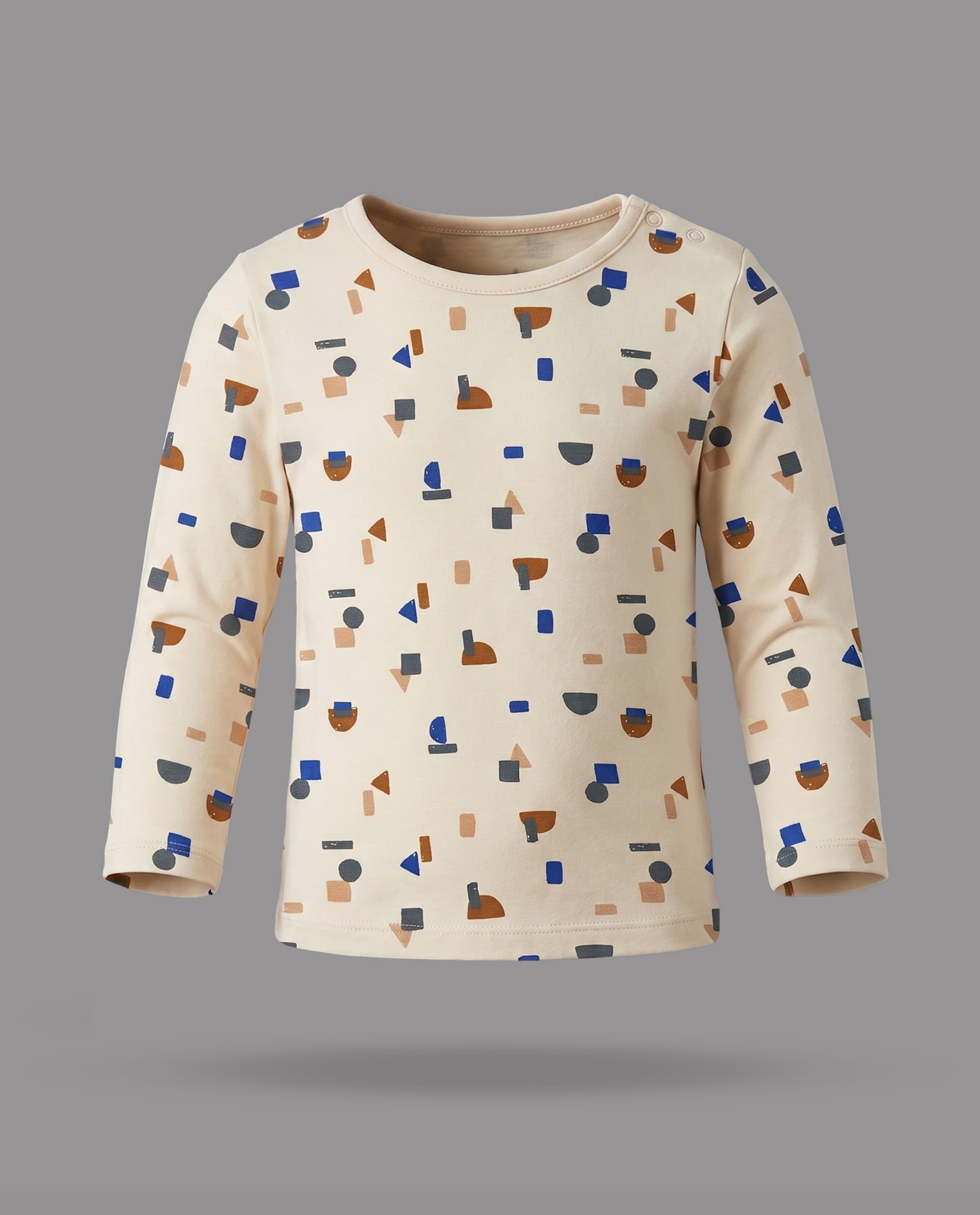 Product view https://mage-cdn.babiesandmore.com/catalog/product/c/l/clnbvp165a25_3.jpg1