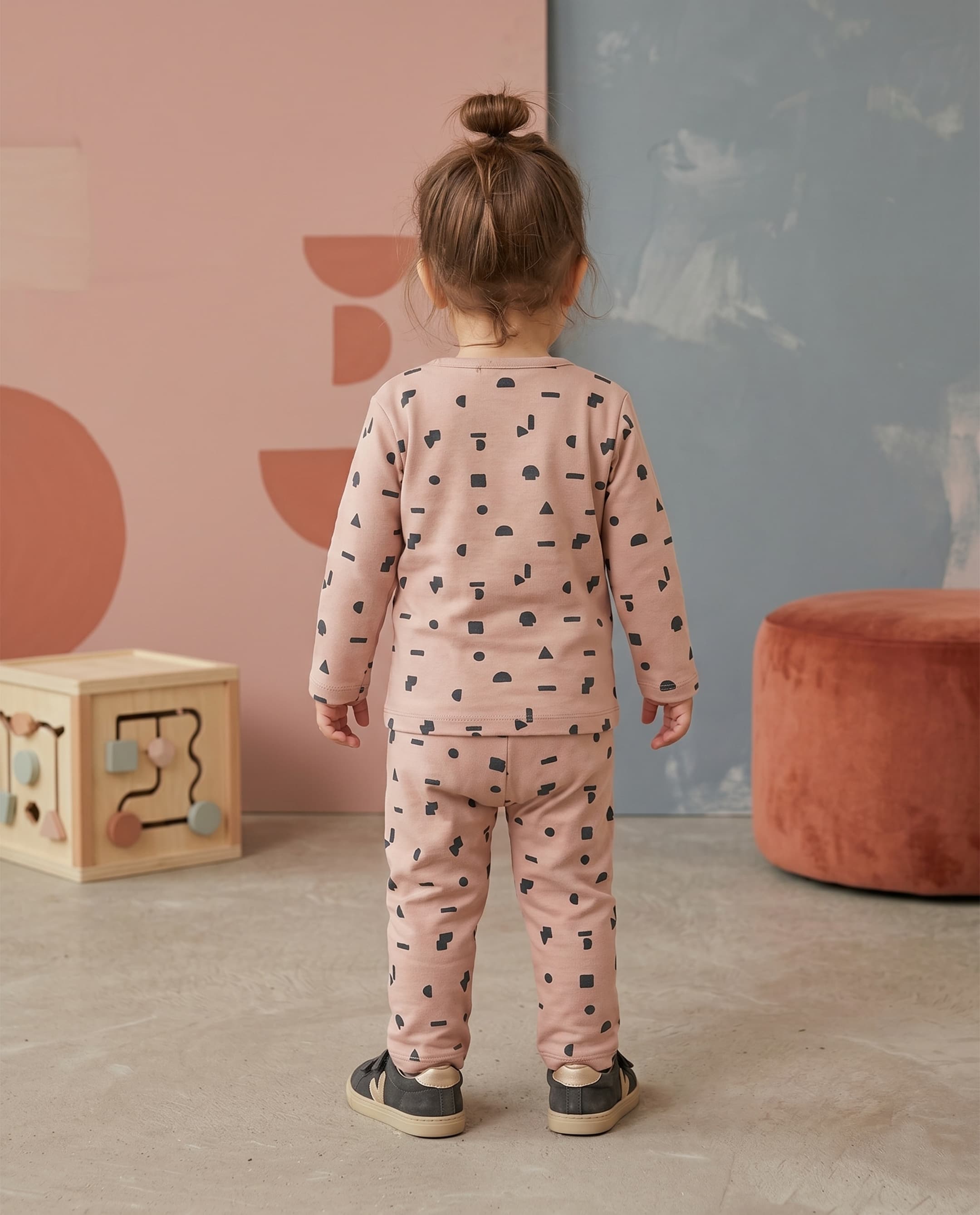 Product view https://mage-cdn.babiesandmore.com/catalog/product/c/l/clnbvp167a25_2.jpg1
