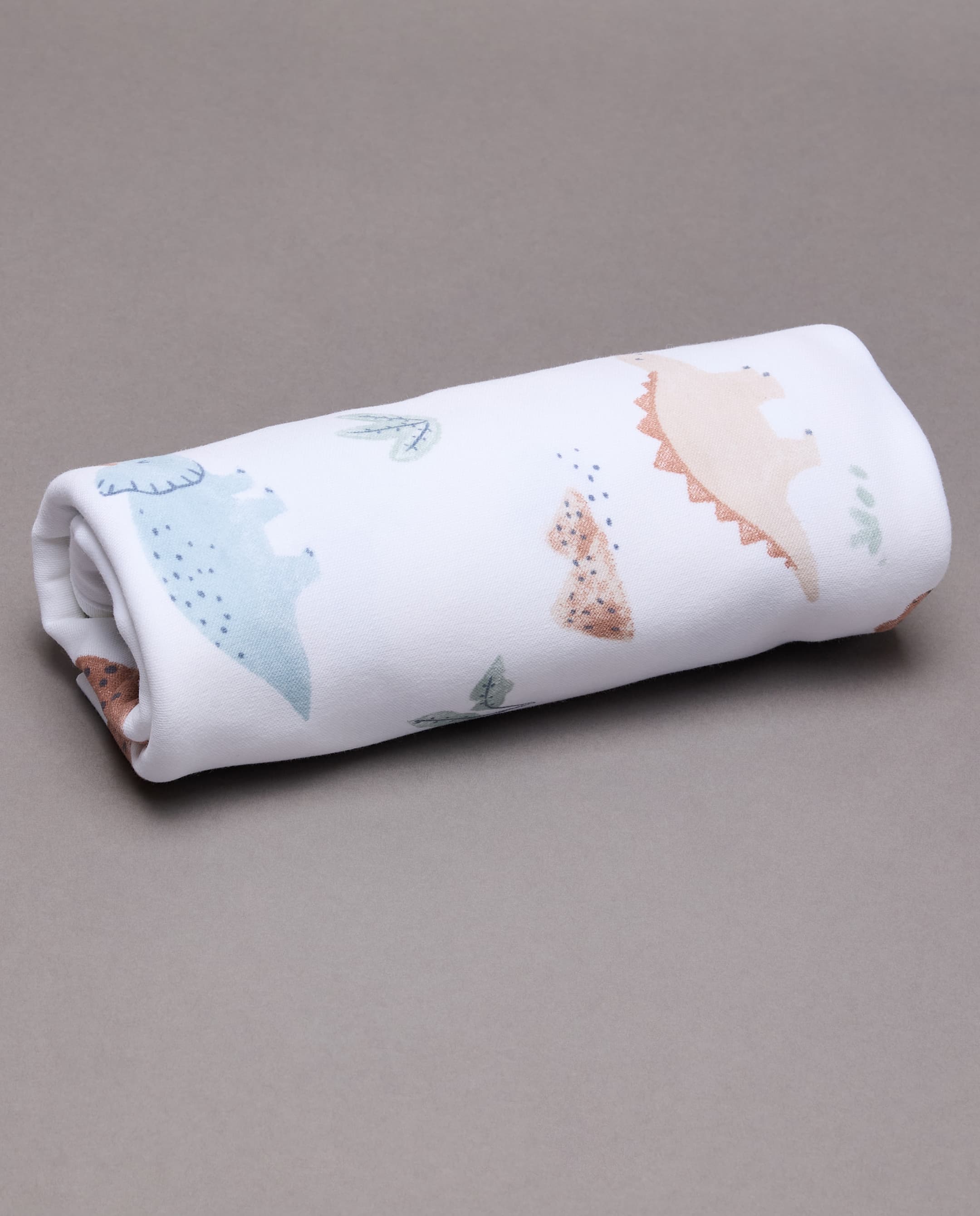 Product view https://mage-cdn.babiesandmore.com/catalog/product/c/l/clnbvp173a25_3.jpg1