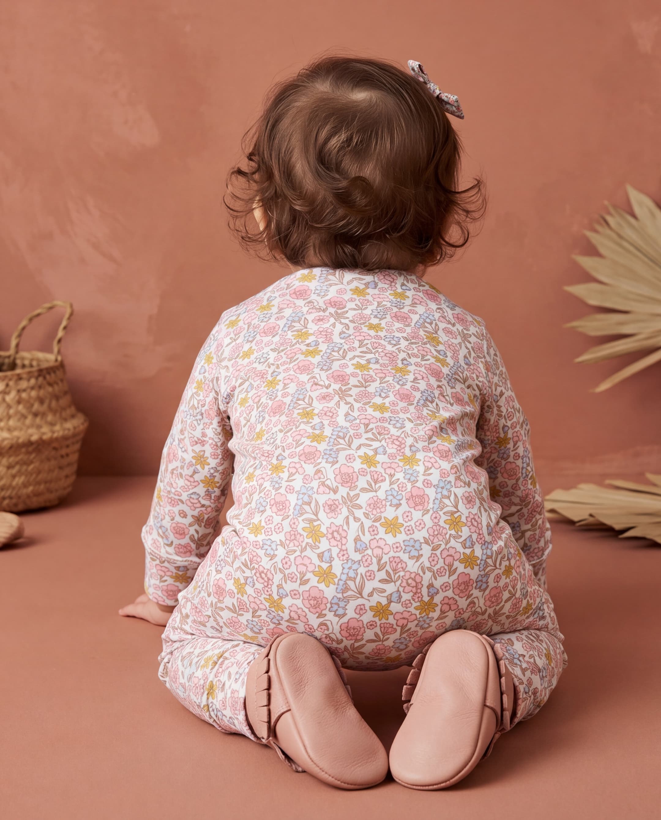 Product view https://mage-cdn.babiesandmore.com/catalog/product/c/l/clnbvp177a25_2.jpg1
