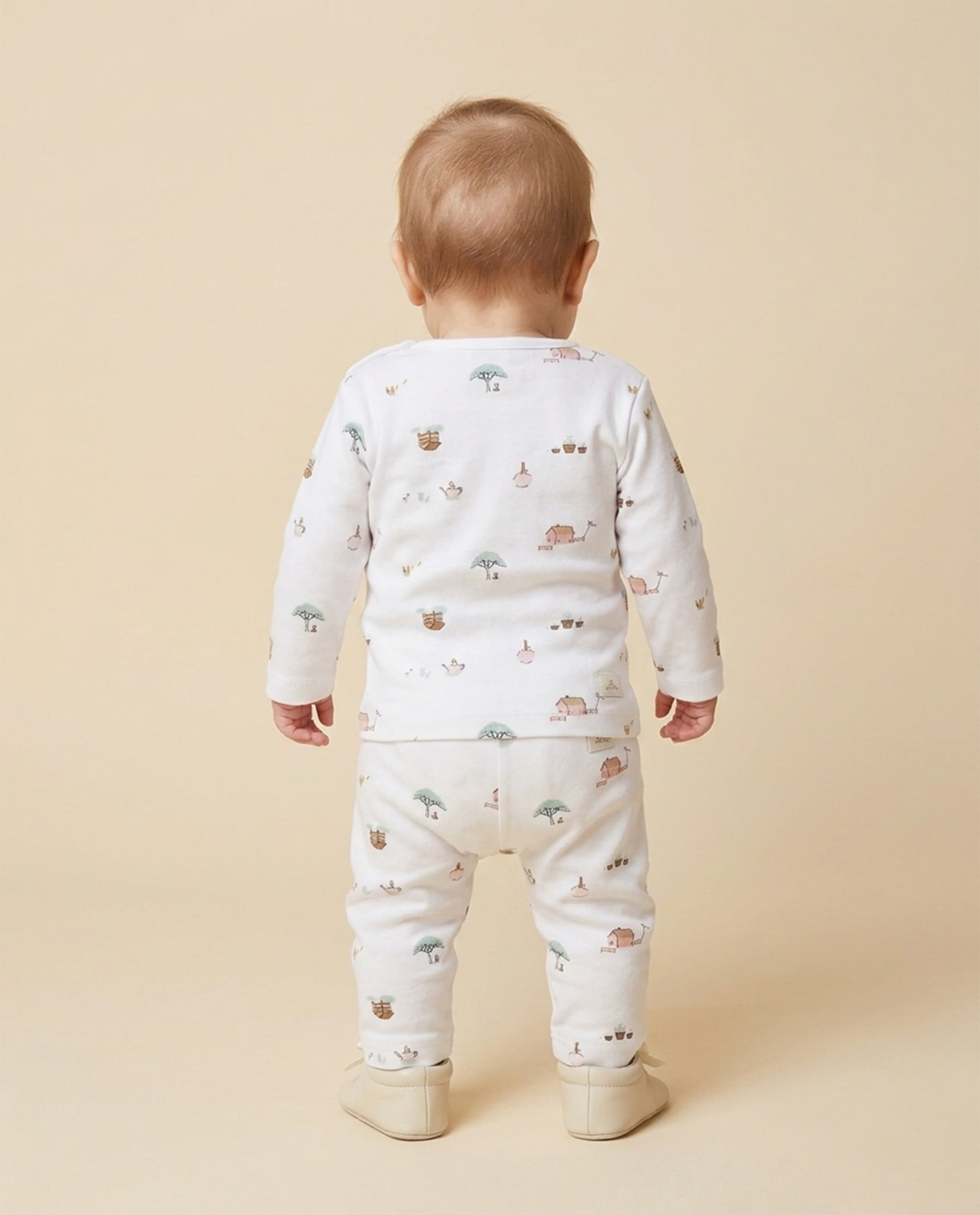 Product view https://mage-cdn.babiesandmore.com/catalog/product/c/l/clnbvp185a25_2.jpg1