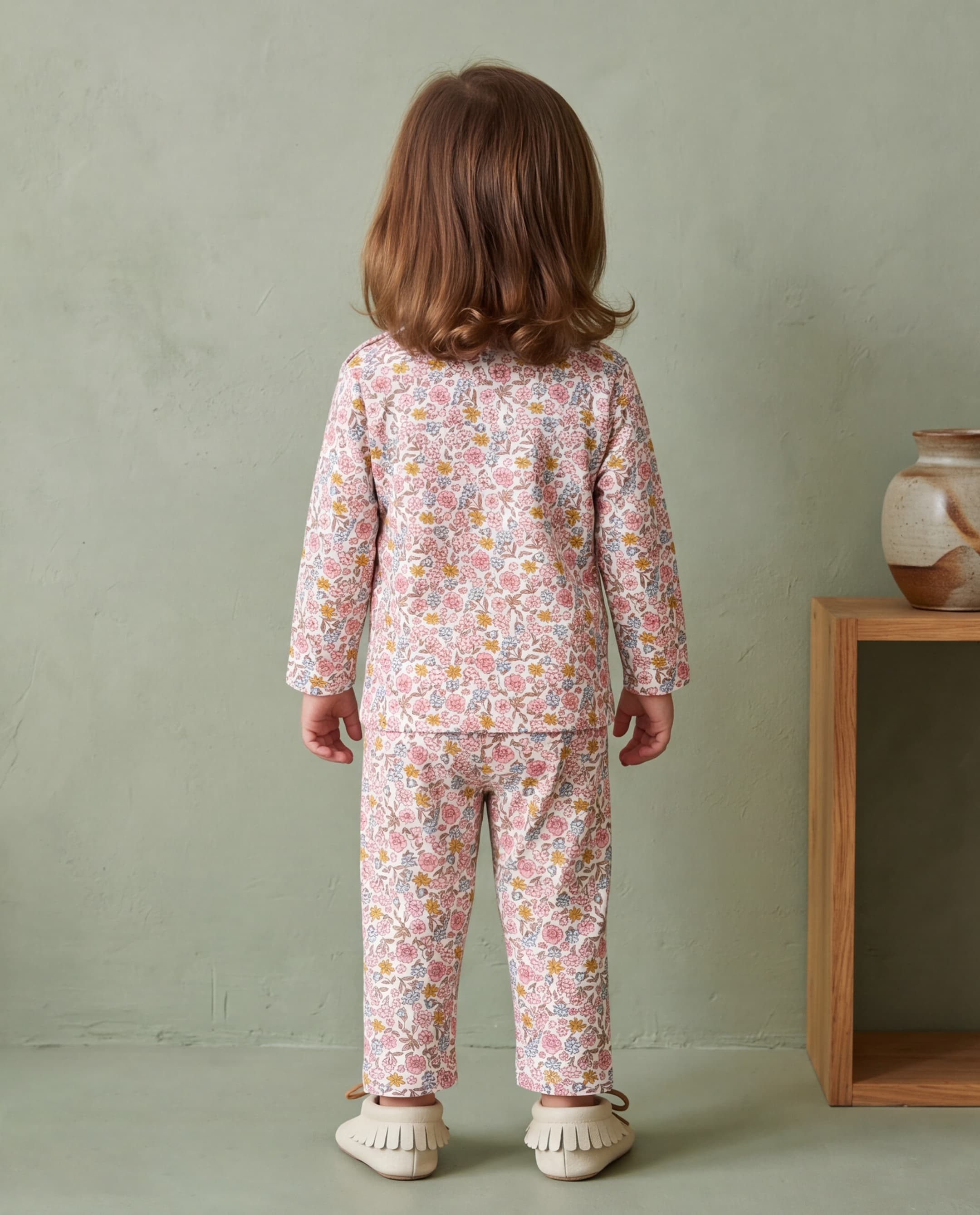 Product view https://mage-cdn.babiesandmore.com/catalog/product/c/l/clnbvp187a25_2.jpg1