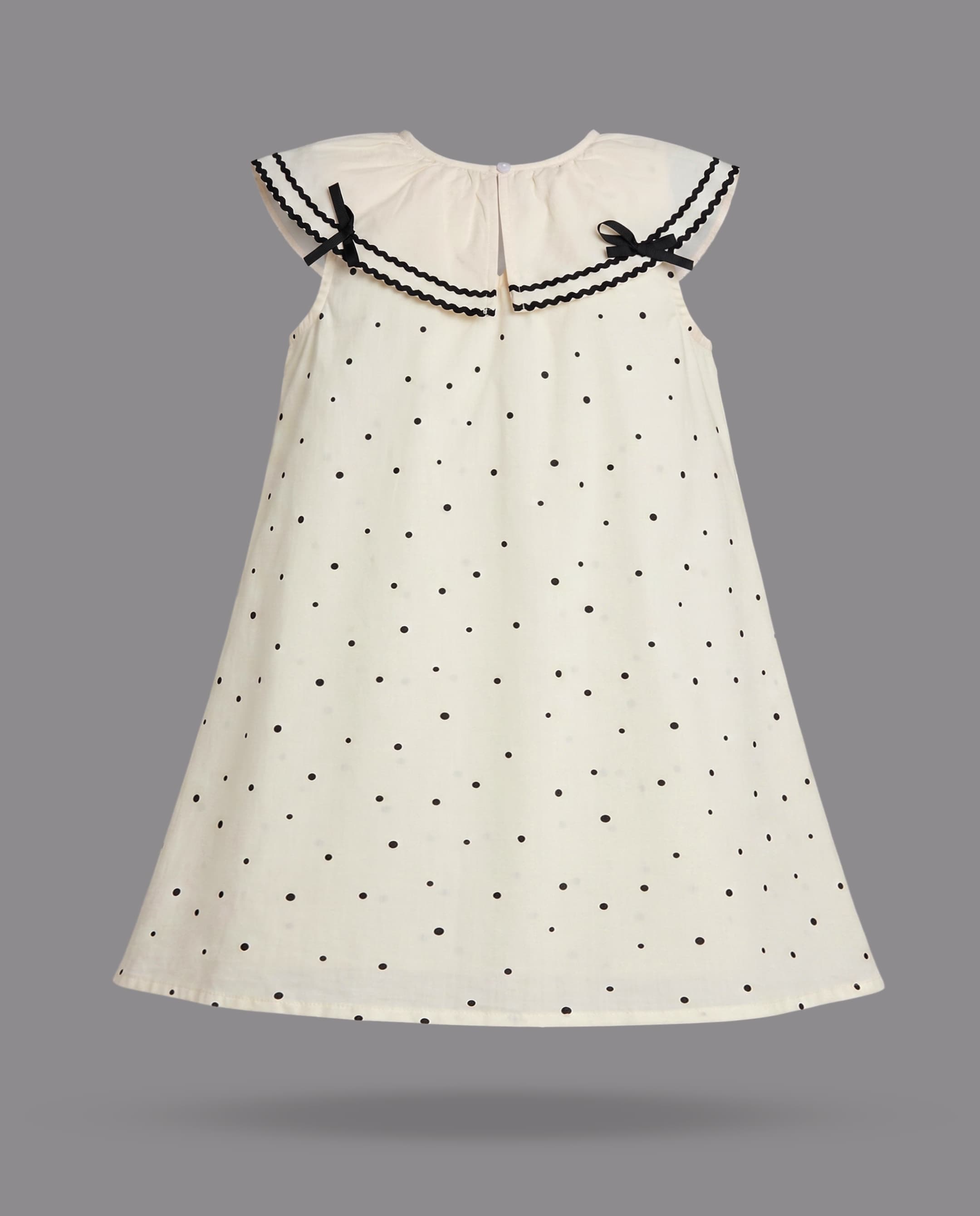 Sleeveless Dress thumbnail 4