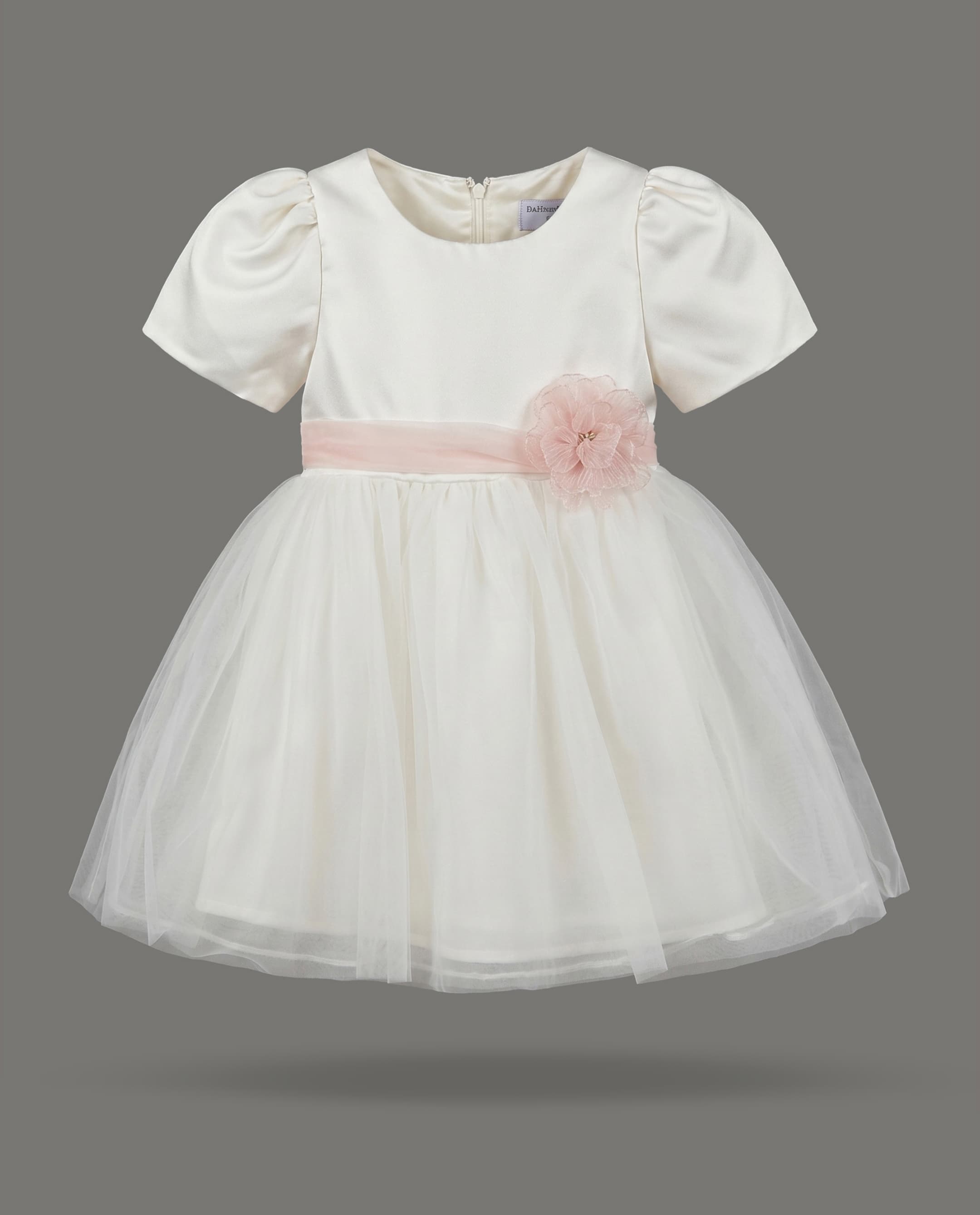 Product view https://mage-cdn.babiesandmore.com/catalog/product/c/w/cwtgdr165s26_3.jpg1