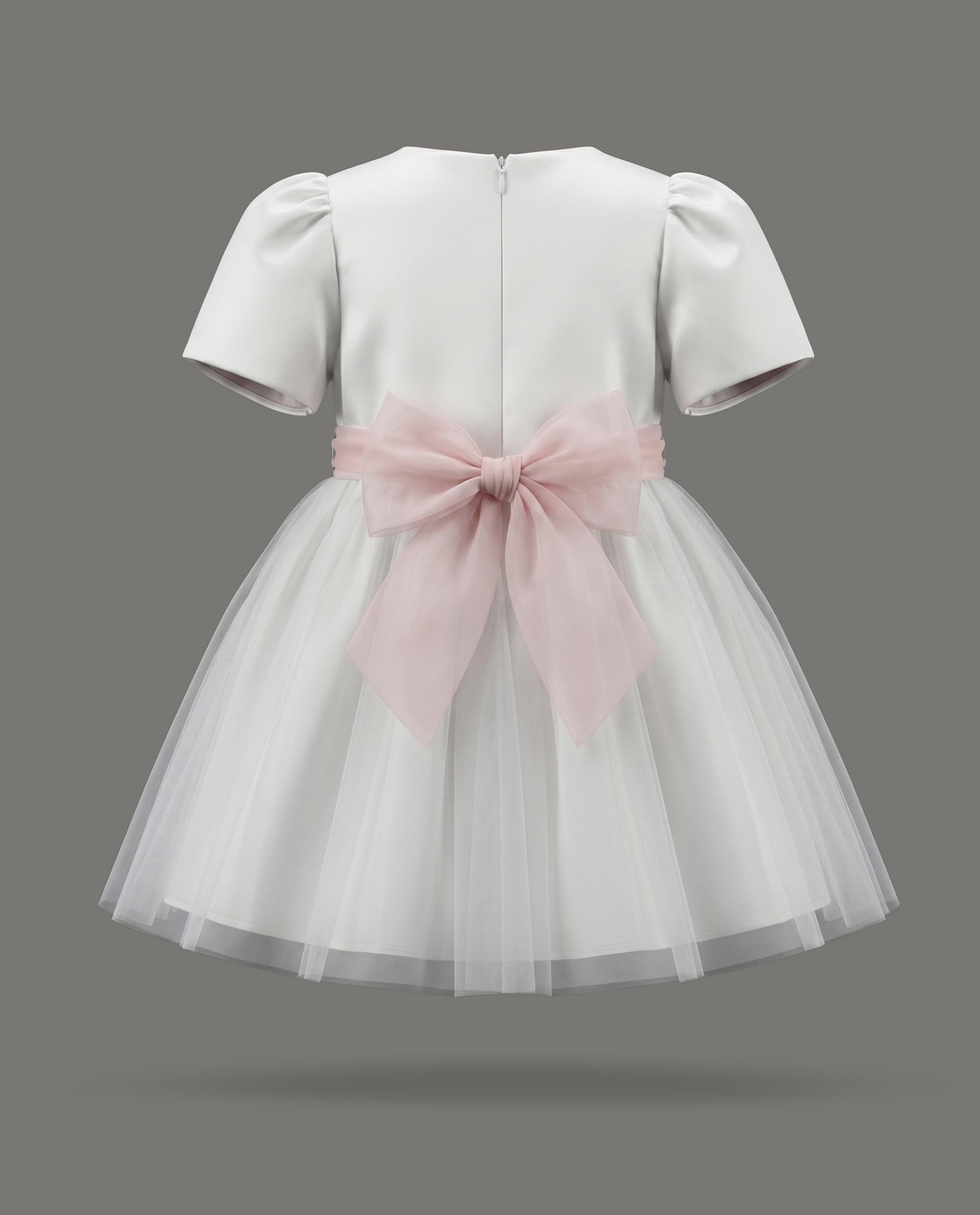 Product view https://mage-cdn.babiesandmore.com/catalog/product/c/w/cwtgdr165s26_4.jpg1