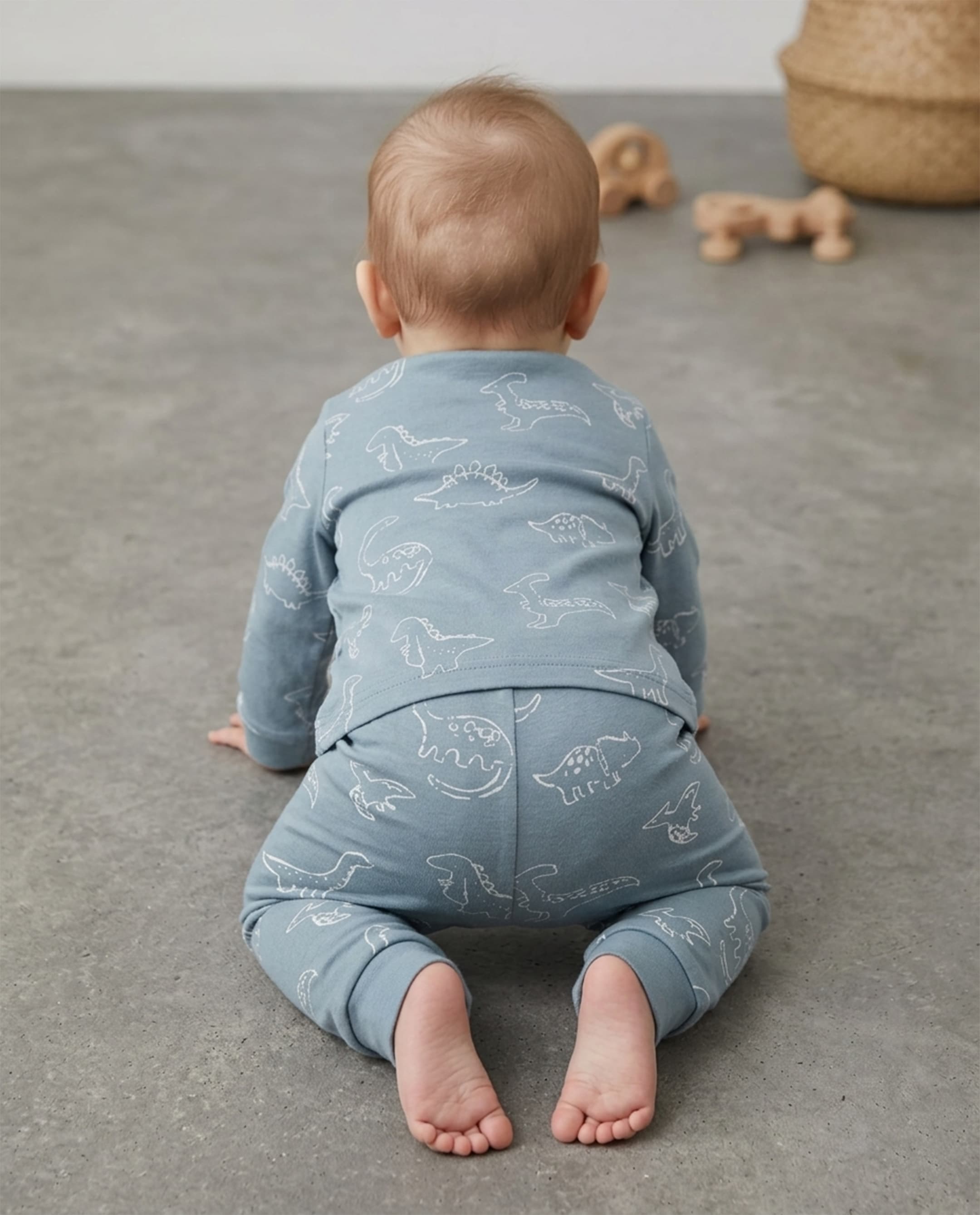 Product view https://mage-cdn.babiesandmore.com/catalog/product/e/k/eknbvp213s26_2.jpg1