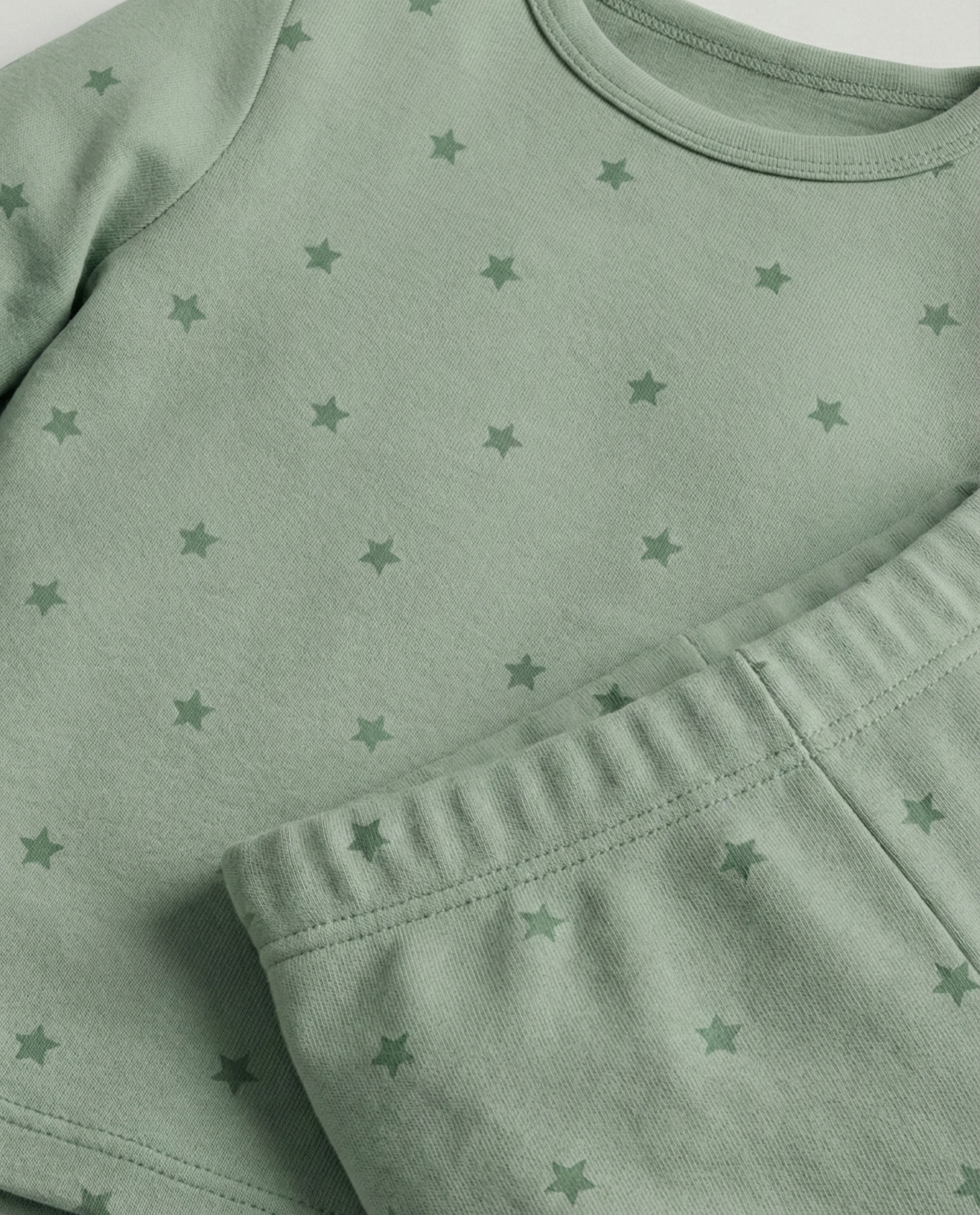 Product view https://mage-cdn.babiesandmore.com/catalog/product/e/k/eknbvp231s26_4.webp1