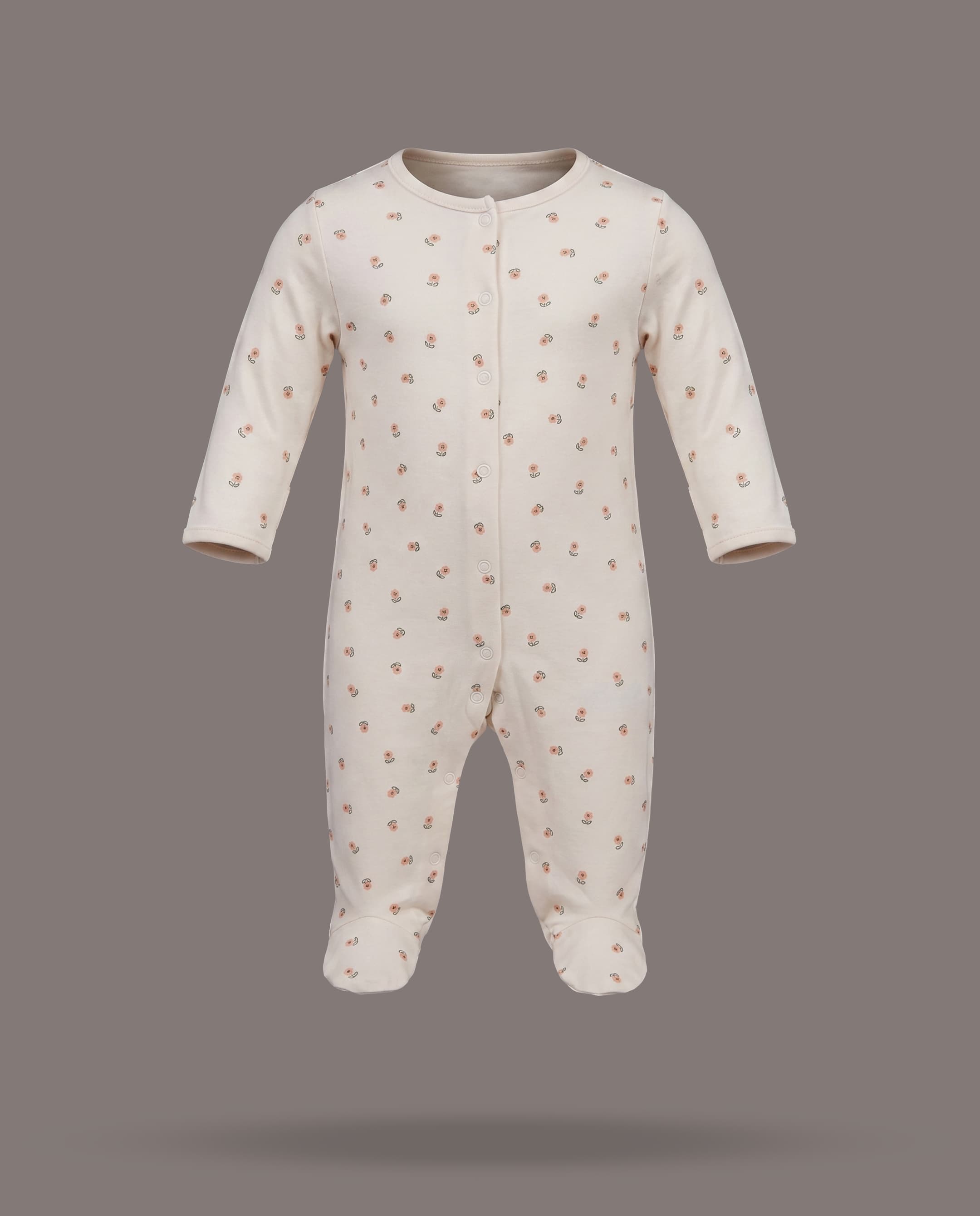 Product view https://mage-cdn.babiesandmore.com/catalog/product/e/k/ekngvp158s26_4.jpg1