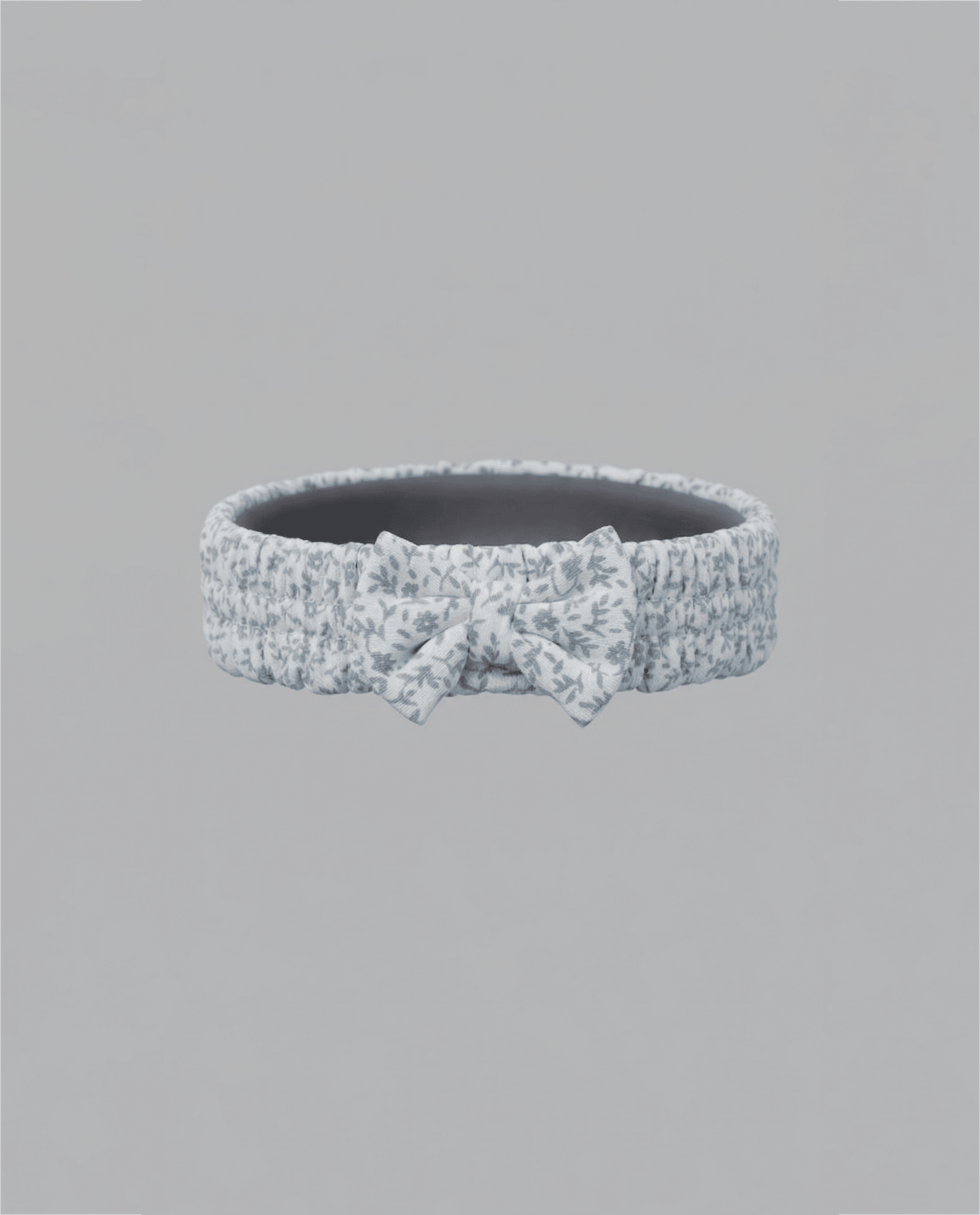 Product view https://mage-cdn.babiesandmore.com/catalog/product/e/k/ekngvp178s26_4.png1