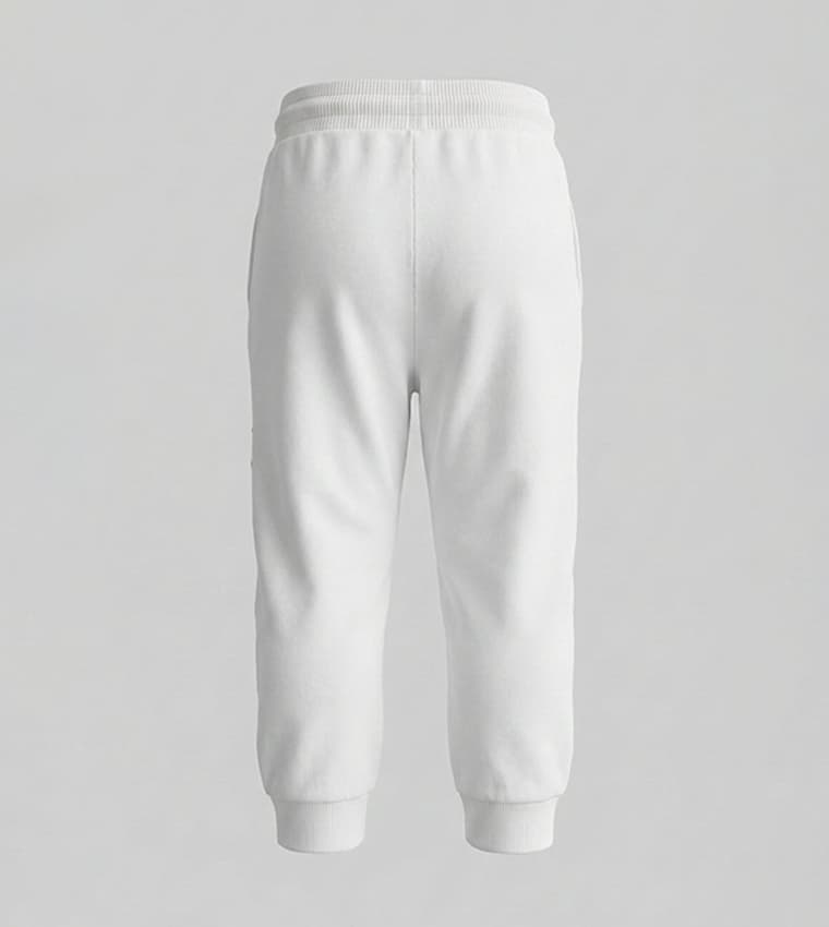 Product view https://mage-cdn.babiesandmore.com/catalog/product/f/m/fmnbch21a25_2.jpg1