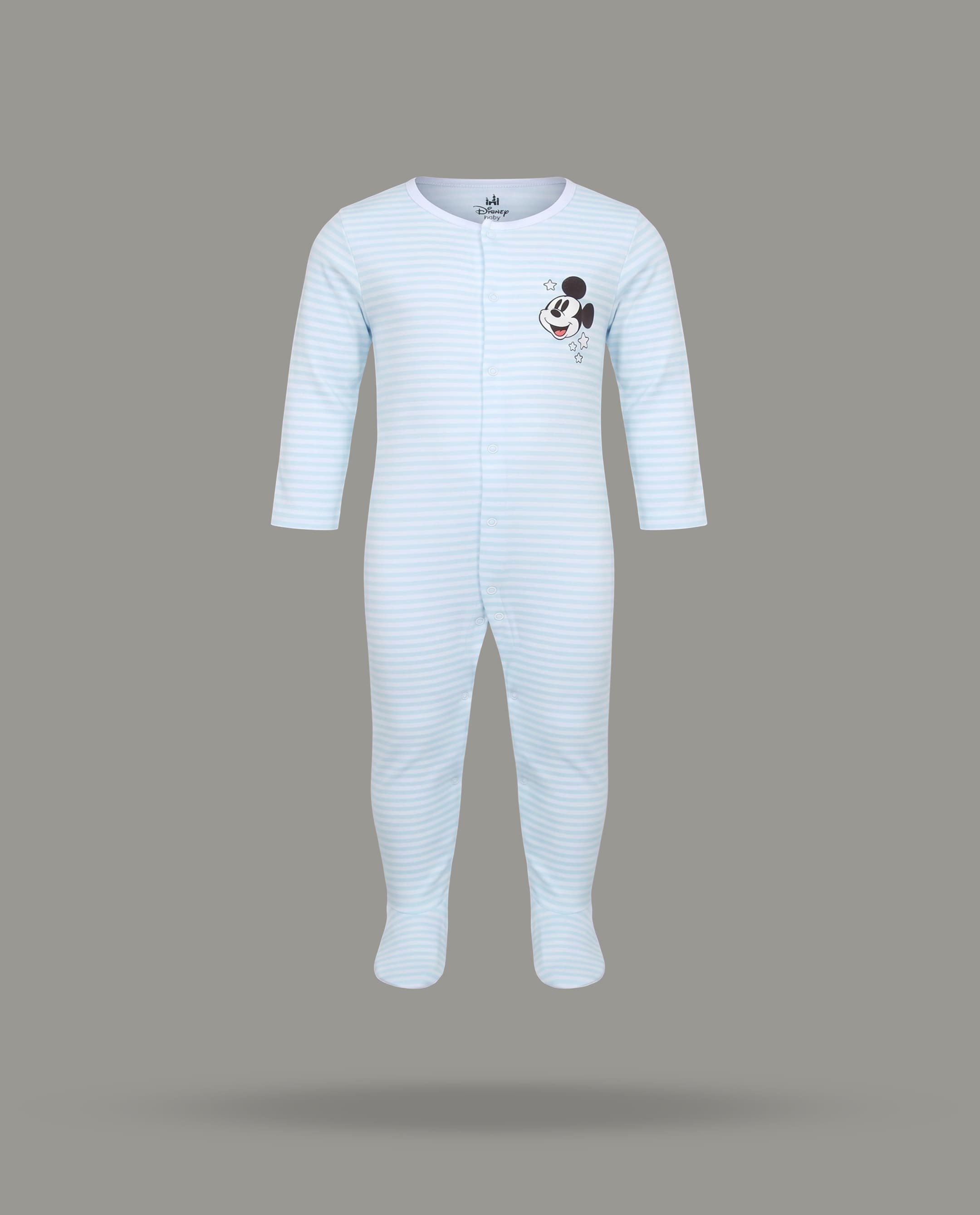 Product view https://mage-cdn.babiesandmore.com/catalog/product/f/m/fmnbss218s26_4.jpg1