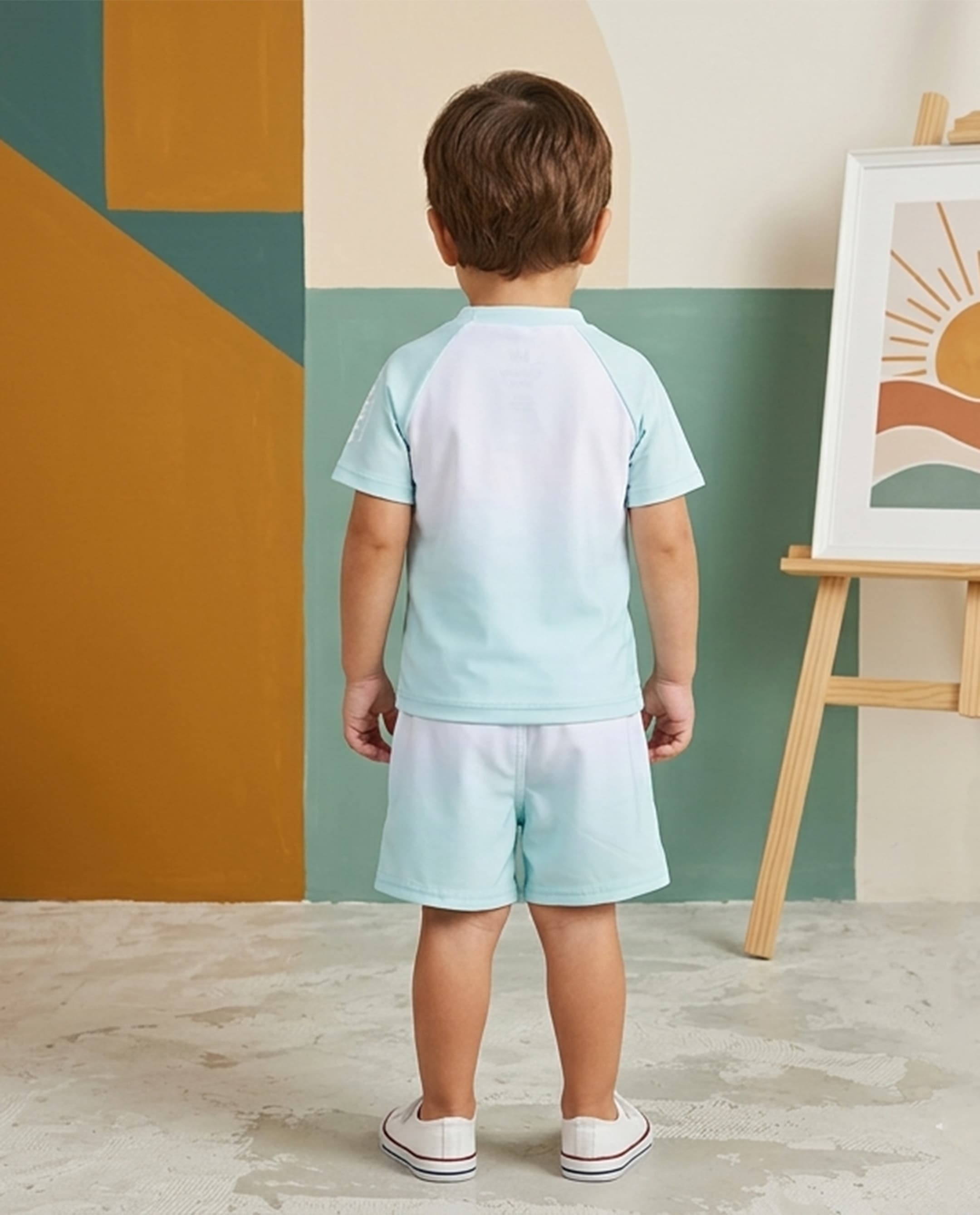 Product view https://mage-cdn.babiesandmore.com/catalog/product/f/m/fmnbsw225s26_2.jpg1