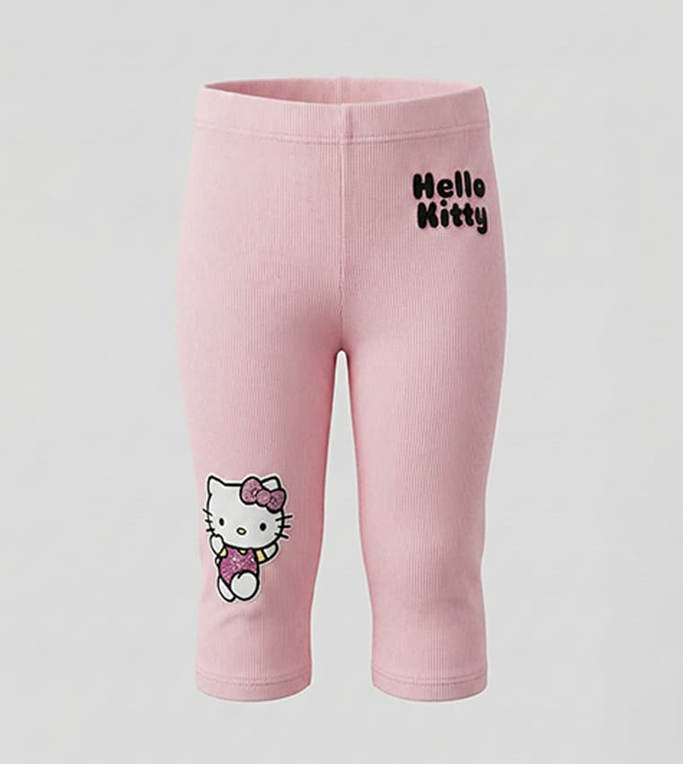 Product view https://mage-cdn.babiesandmore.com/catalog/product/f/m/fmngcht33a25_3.jpg1