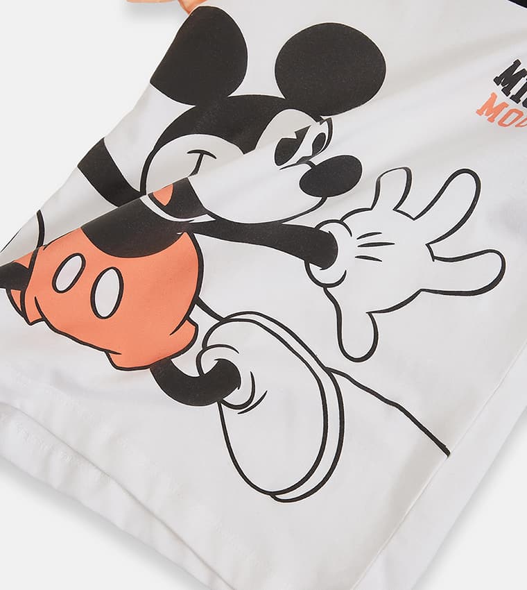 Product view https://mage-cdn.babiesandmore.com/catalog/product/f/m/fmtbch09a25_8.jpg1