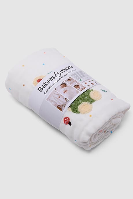 Six-Layer Embroidered Bath Towel view 1