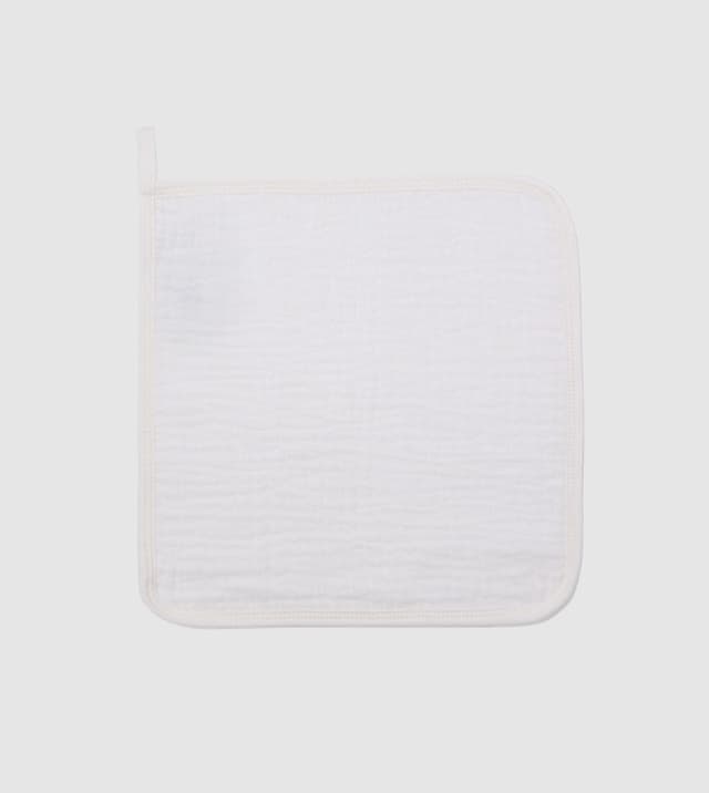 A 4-Layer Crepe Square Towel thumbnail 1