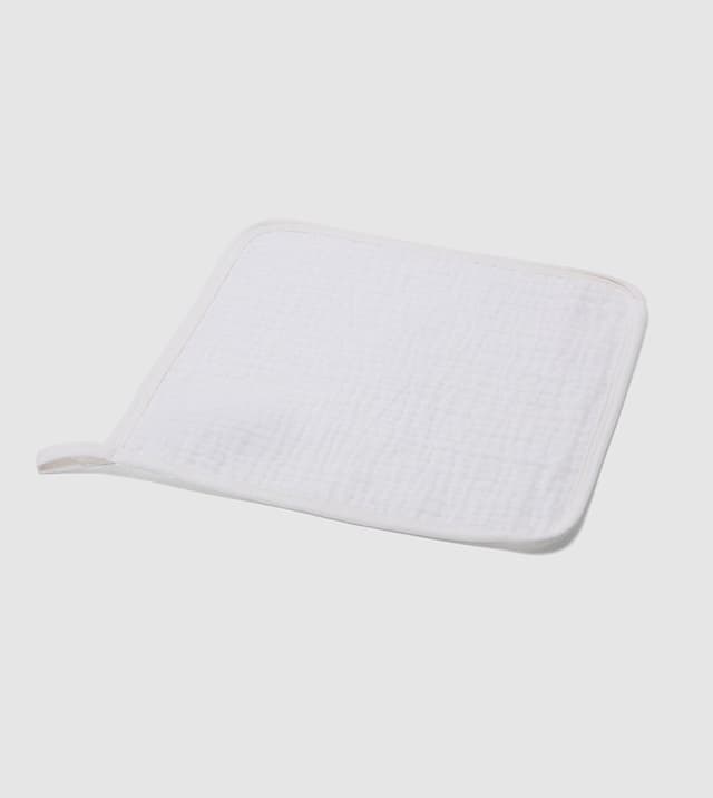 A 4-Layer Crepe Square Towel thumbnail 2