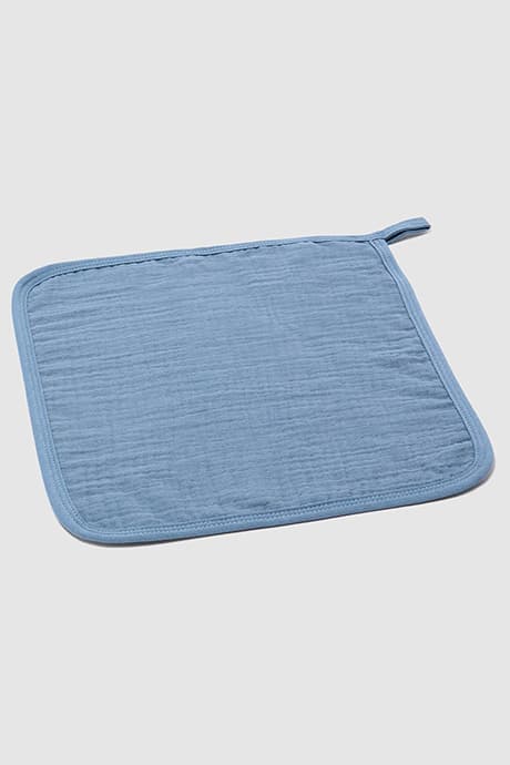 A 4-Layer Crepe Square Towel thumbnail 3