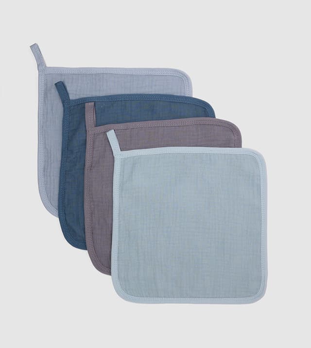 A 4-Layer Crepe Square Towel      Four Pieces thumbnail 1