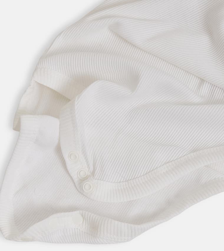 Product view https://mage-cdn.babiesandmore.com/catalog/product/n/b/nbstbs070as_8.jpg1