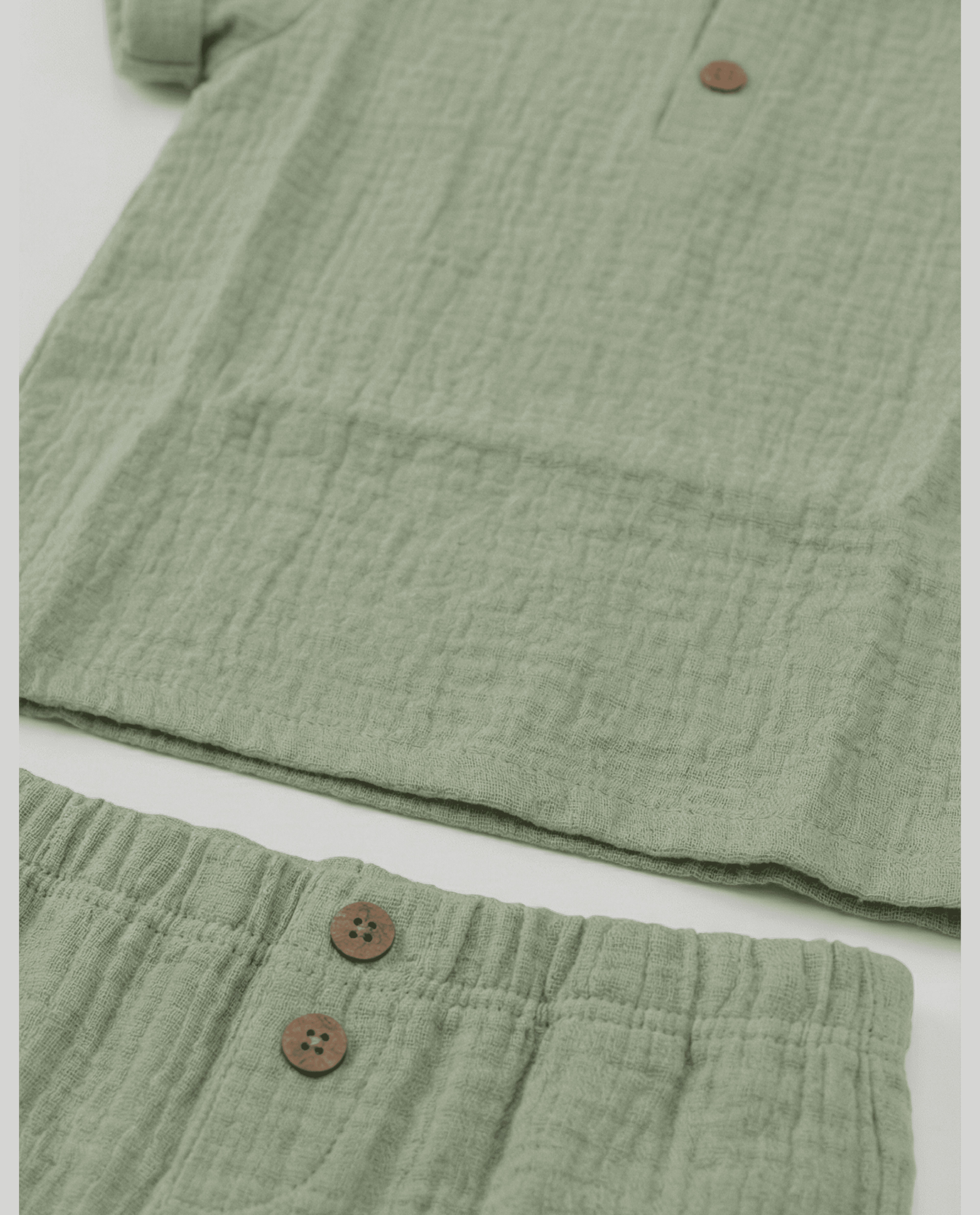 Product view https://mage-cdn.babiesandmore.com/catalog/product/n/h/nhnbcs070s26_4.png1