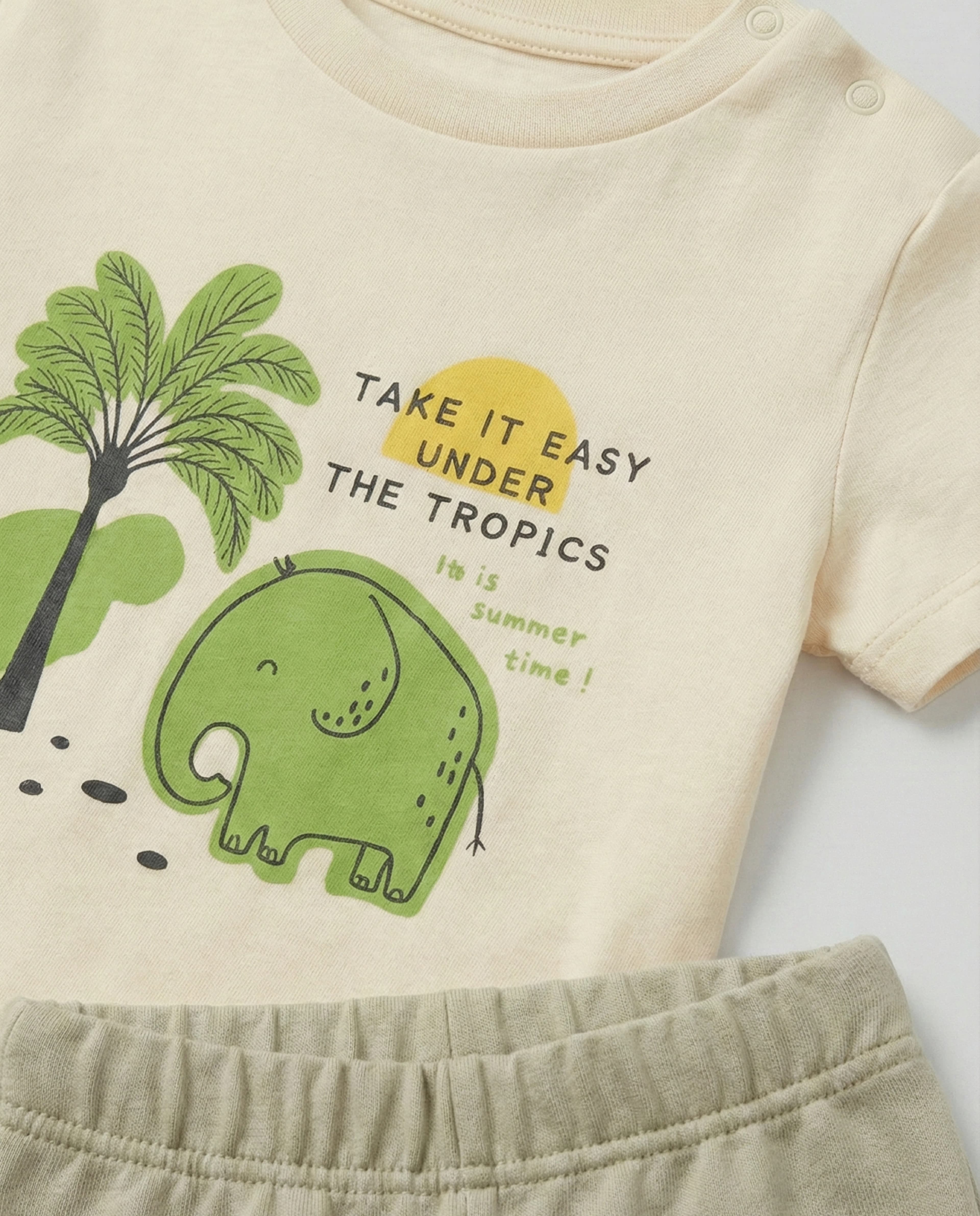 Graphic Short Sleeves Pyjama Set thumbnail 16