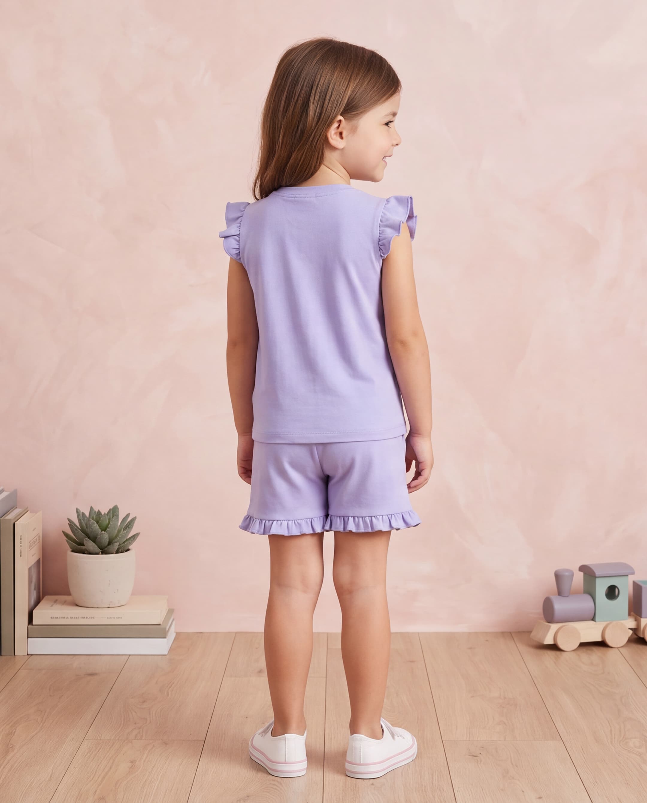 Product view https://mage-cdn.babiesandmore.com/catalog/product/n/h/nhngss444s26_2_1.jpg1