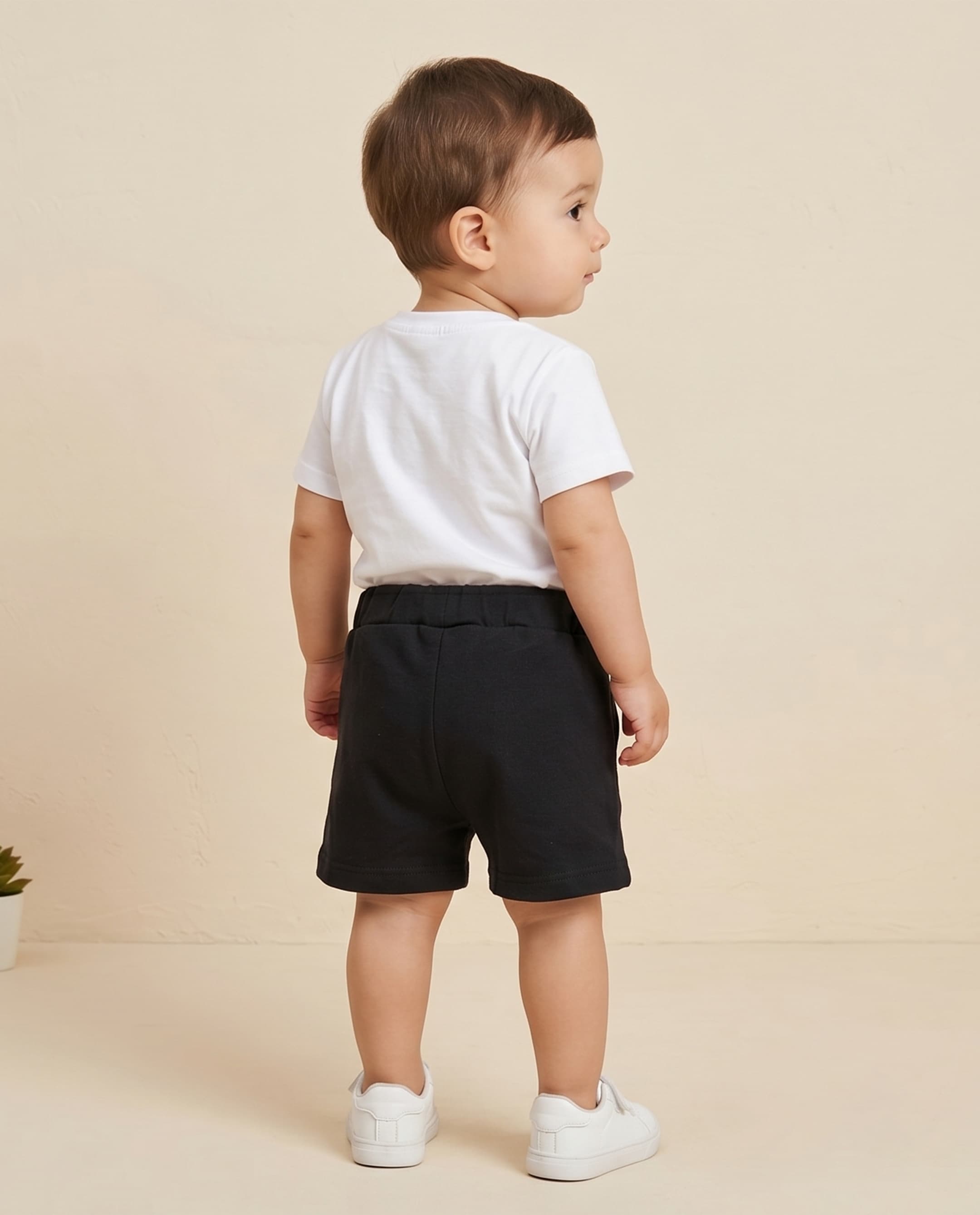 Product view https://mage-cdn.babiesandmore.com/catalog/product/n/x/nxnbsh270s26_2.jpg1