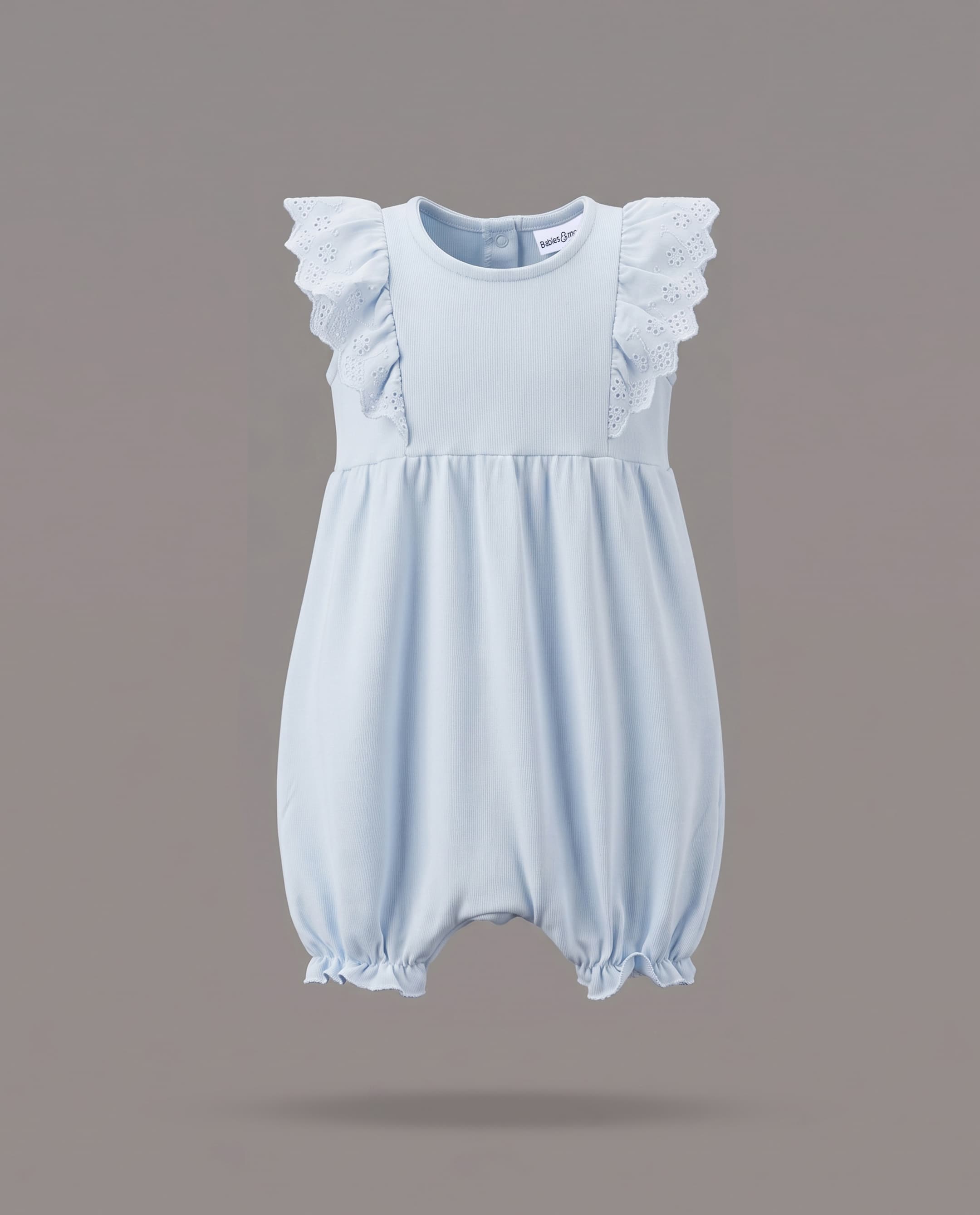 Product view https://mage-cdn.babiesandmore.com/catalog/product/n/x/nxngrm072s26_3.jpg1
