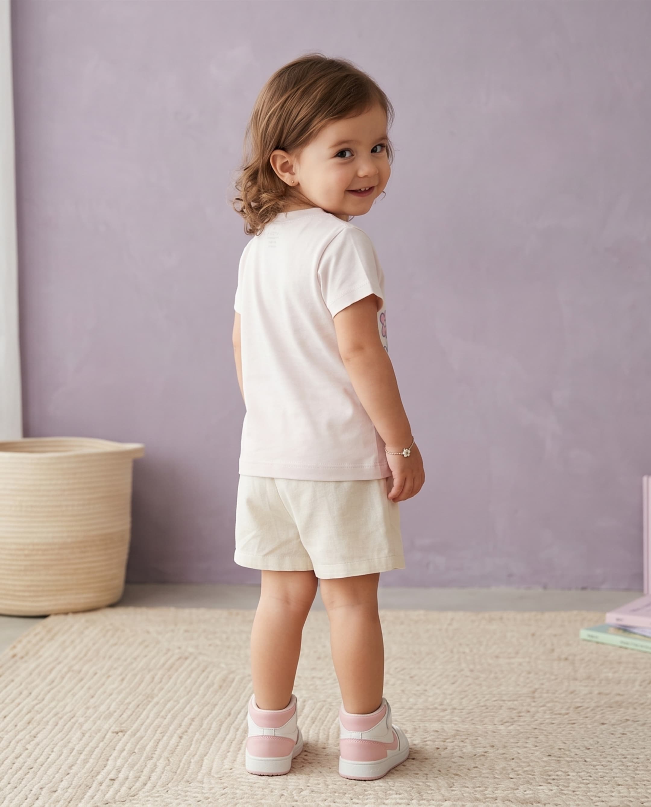 Product view https://mage-cdn.babiesandmore.com/catalog/product/n/x/nxngts277s26_2.jpg1