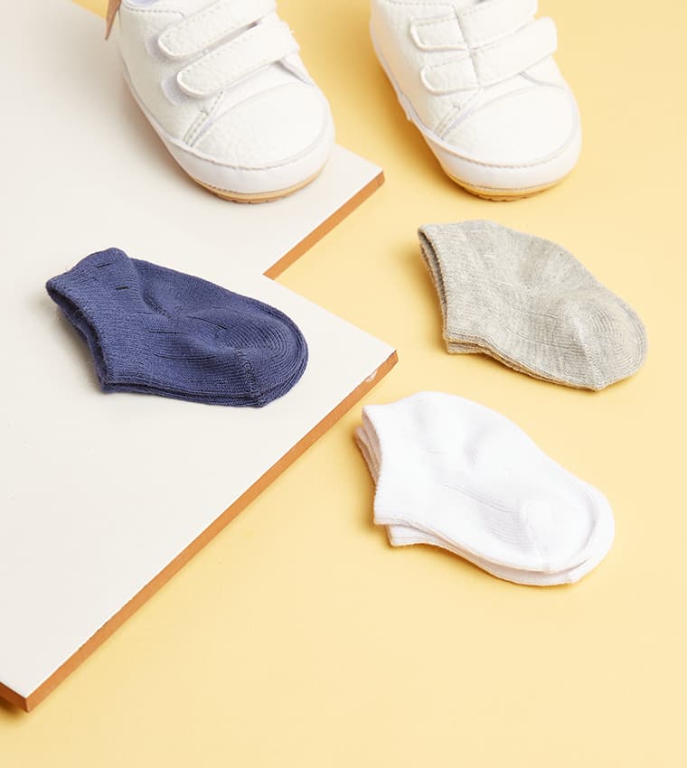Product view https://mage-cdn.babiesandmore.com/catalog/product/s/f/sfnbso126as_2_1.jpg1