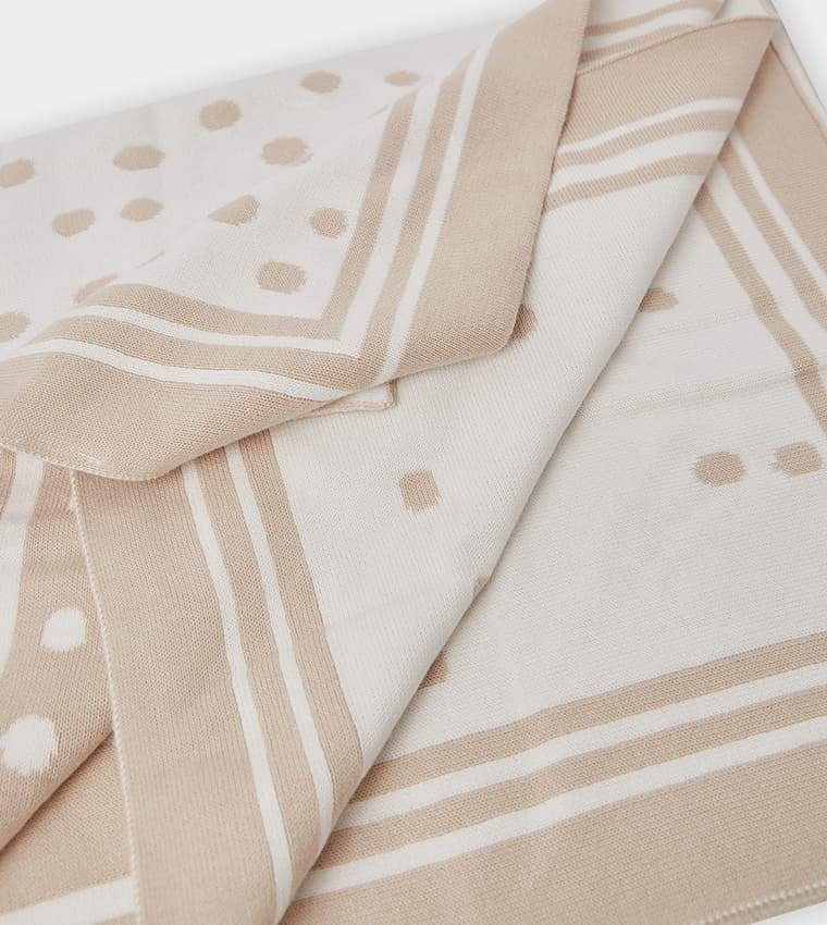Product view https://mage-cdn.babiesandmore.com/catalog/product/s/h/shbd19s25_4.jpg1
