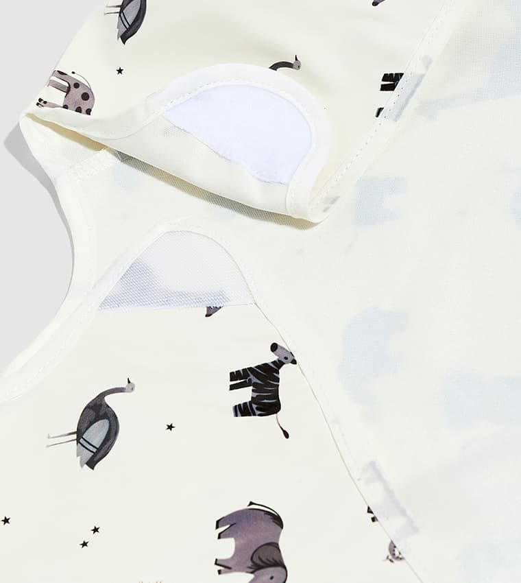 Baby Bib With Long Sleeves thumbnail 5