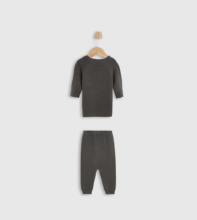 Solid Ribbed Shorts Sets thumbnail 2