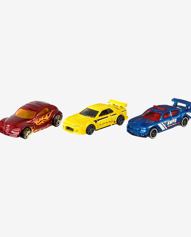 Hot Wheels Basic Cars - 3 Car Pack Assorted - Multicolor thumbnail 4