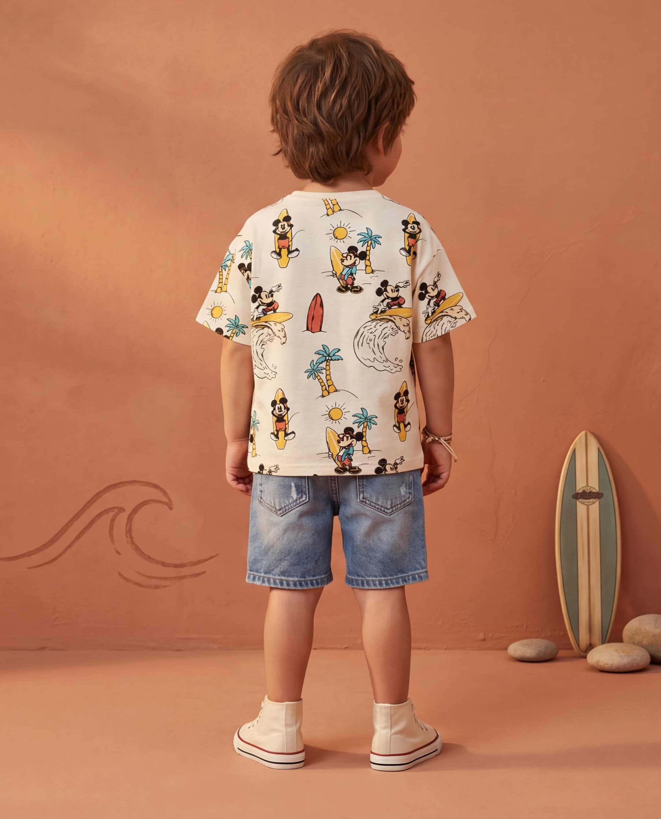 Product view https://mage-cdn.babiesandmore.com/catalog/product/t/b/tbssfm155s26_2.jpg1